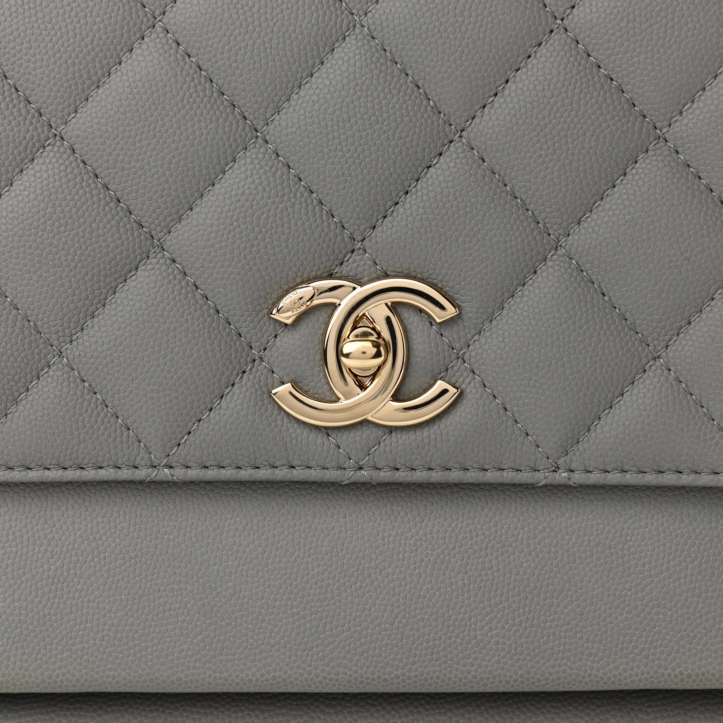 Caviar Quilted Large Business Affinity Flap Grey