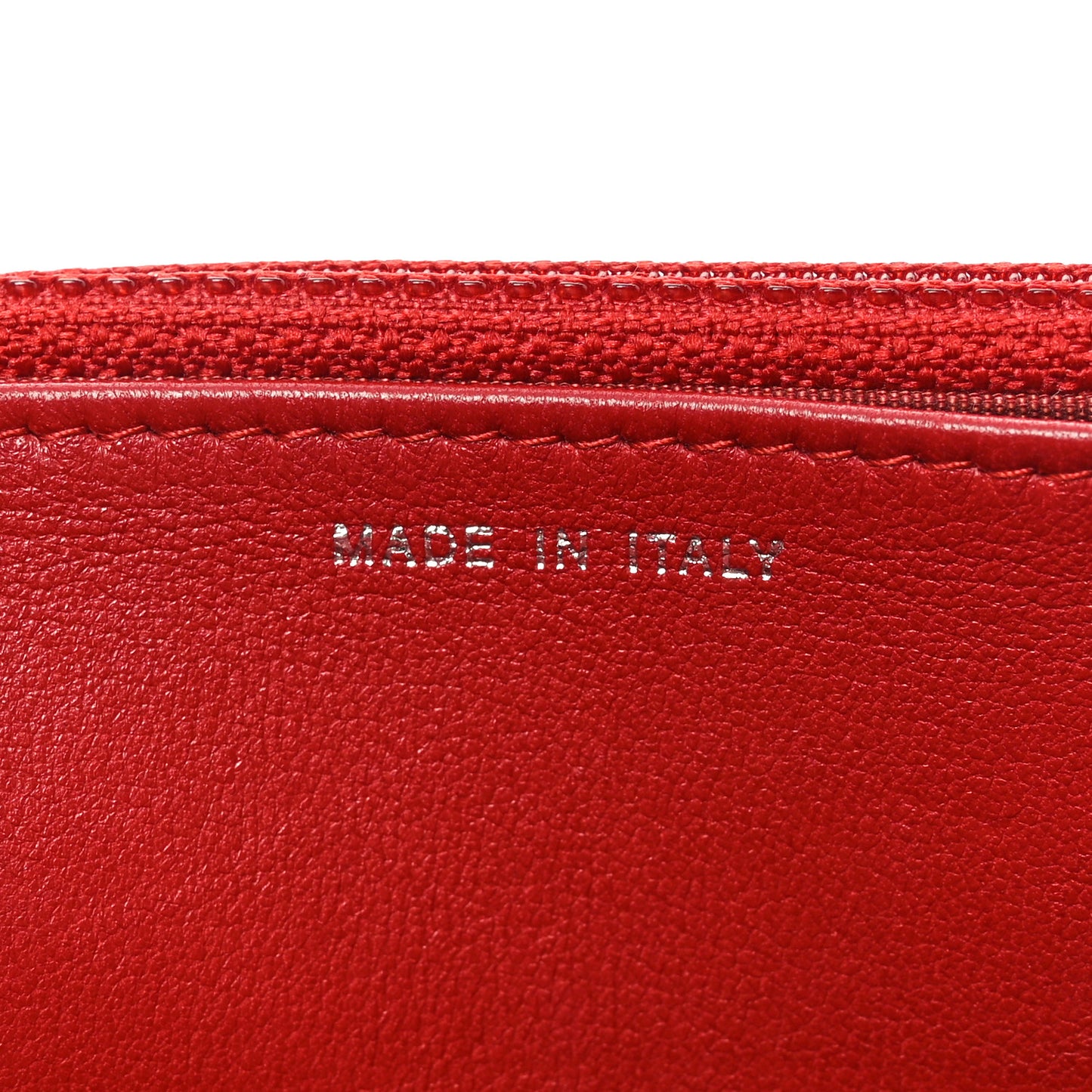 Caviar Quilted Boy Wallet On Chain WOC Red