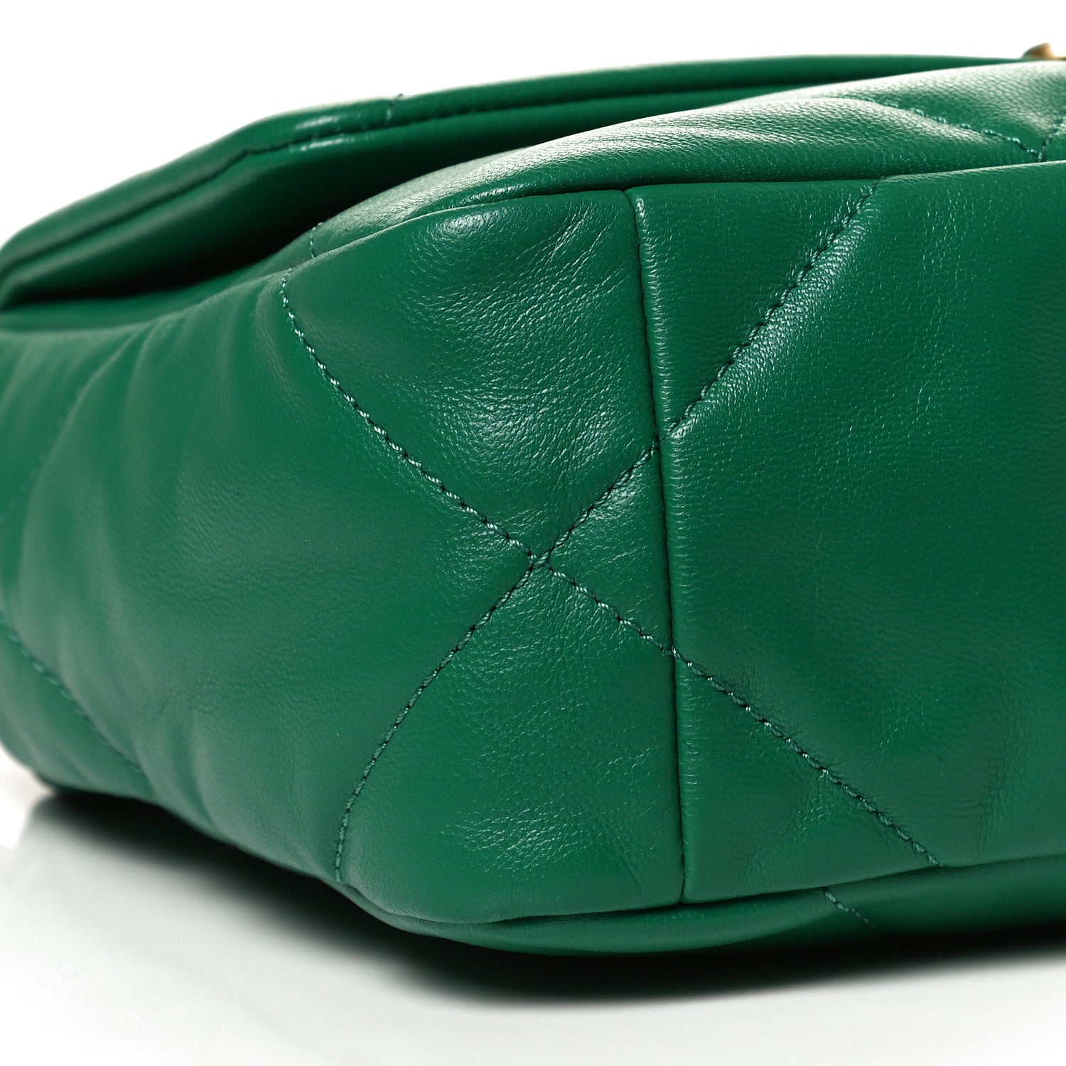 Chanel Lambskin Quilted Medium Chanel 19 Flap Green 9 of 11