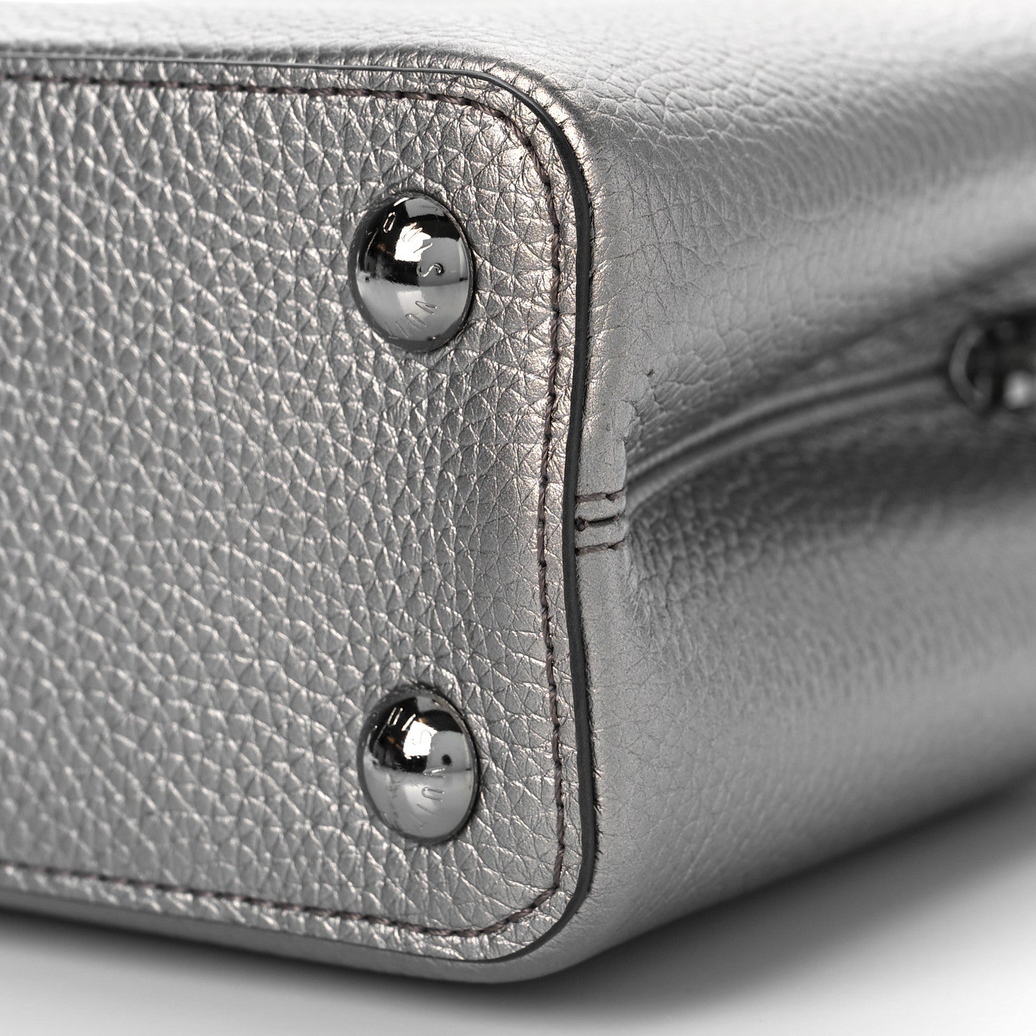 Louis Vuitton Metallic Calfskin Capucines BB Etain 9 of 9