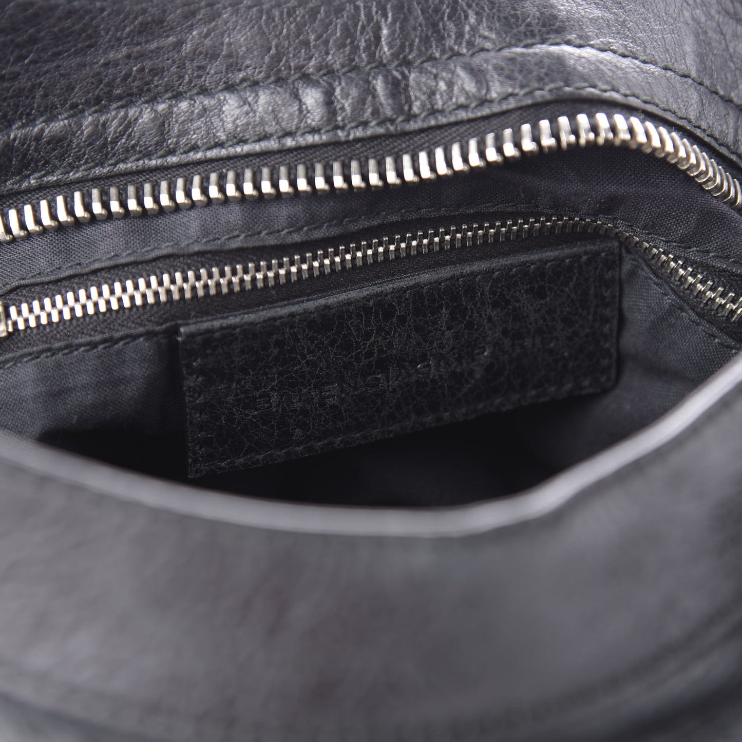 Agneau Giant 21 Silver Hardware City Black