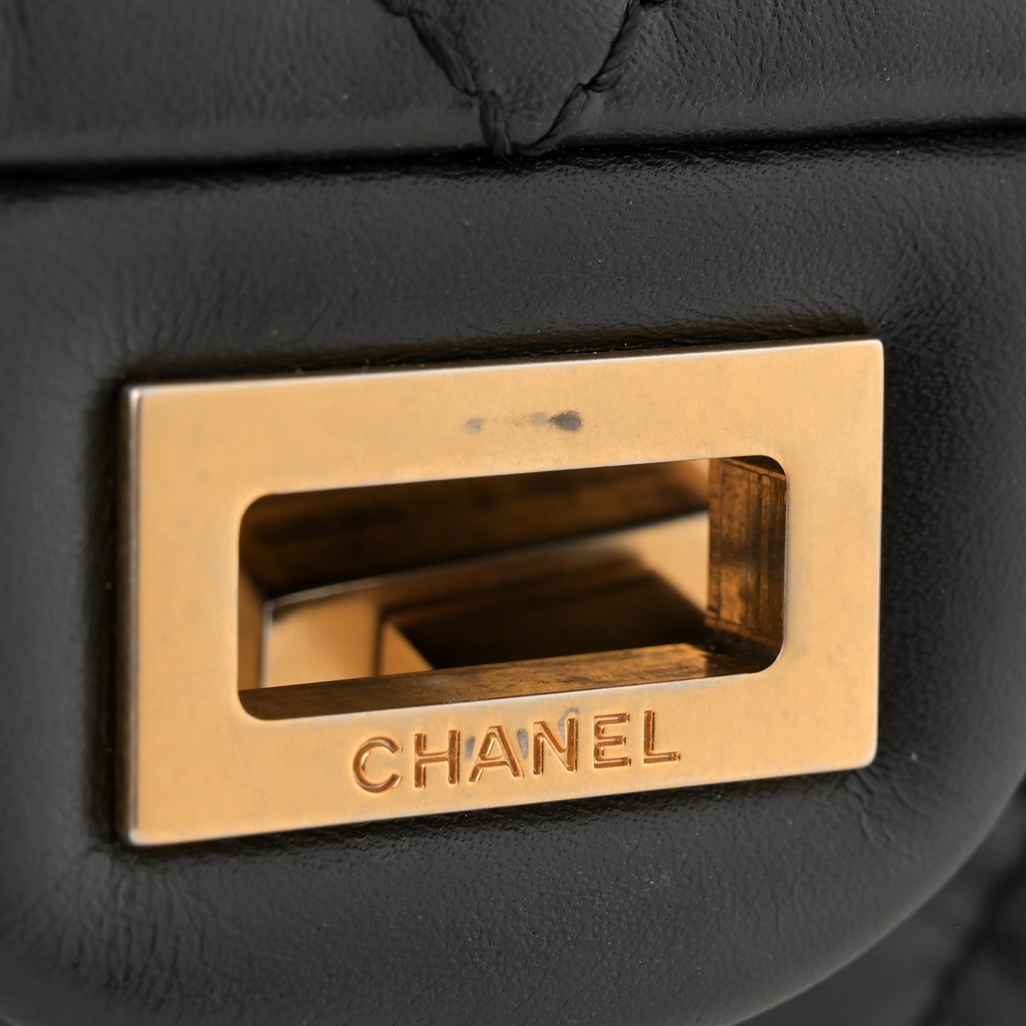 Aged Calfskin Lucky Charms 2.55 Reissue 225 Flap Black