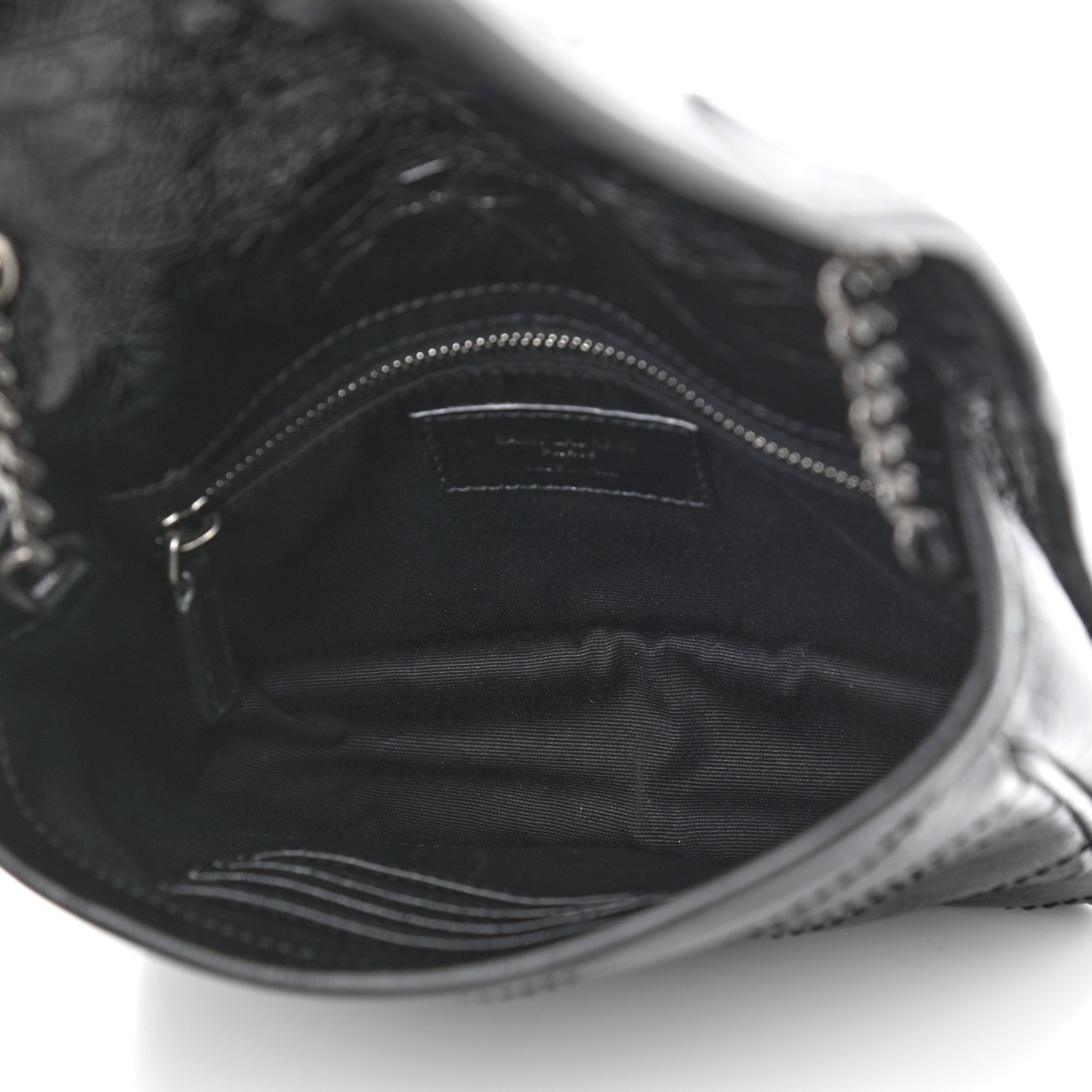 Saint Laurent Crinkled Calfskin Matelasse Monogram Niki Chain Wallet Black 5 of 12