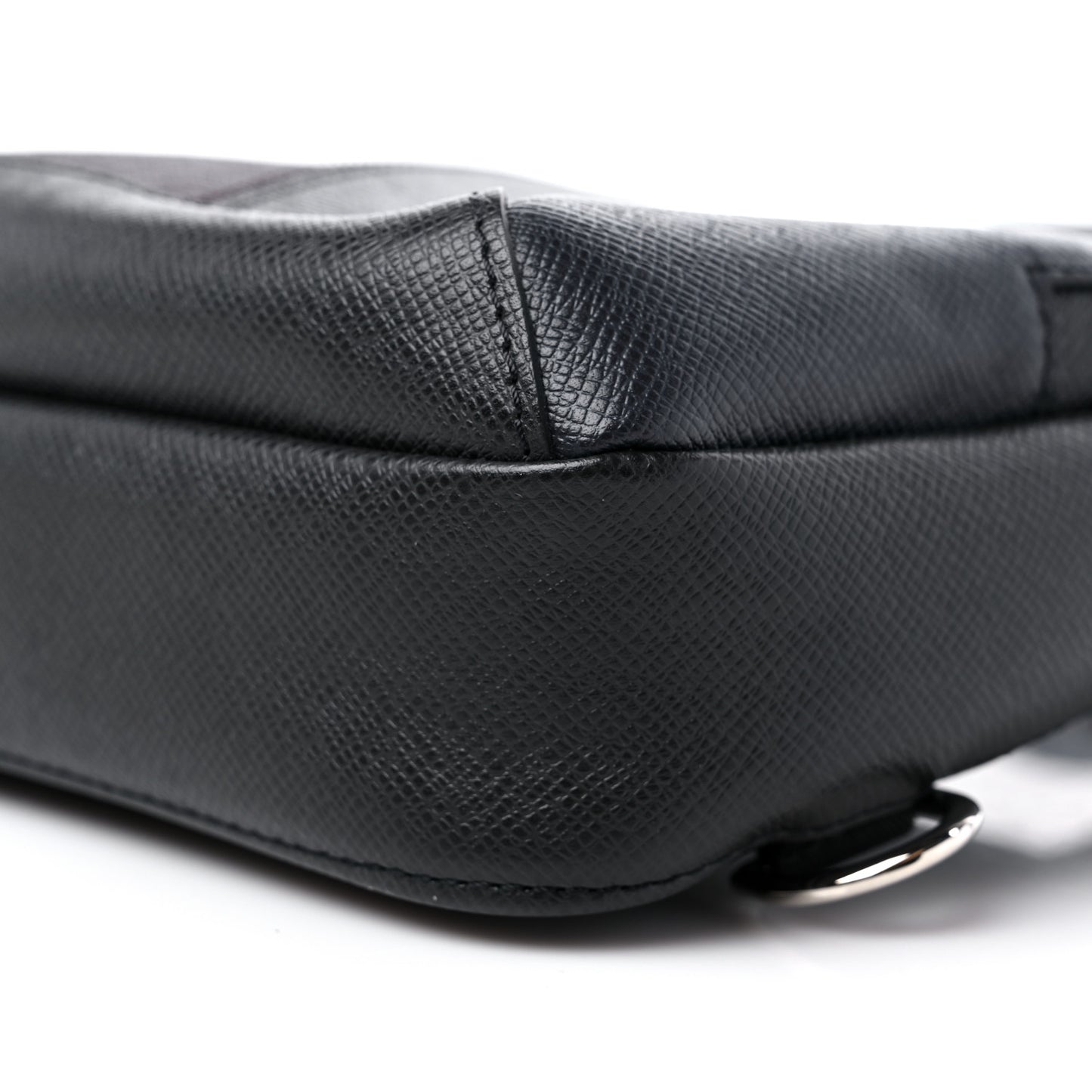 Taiga Tri-Color Avenue Sling Bag Ardoise