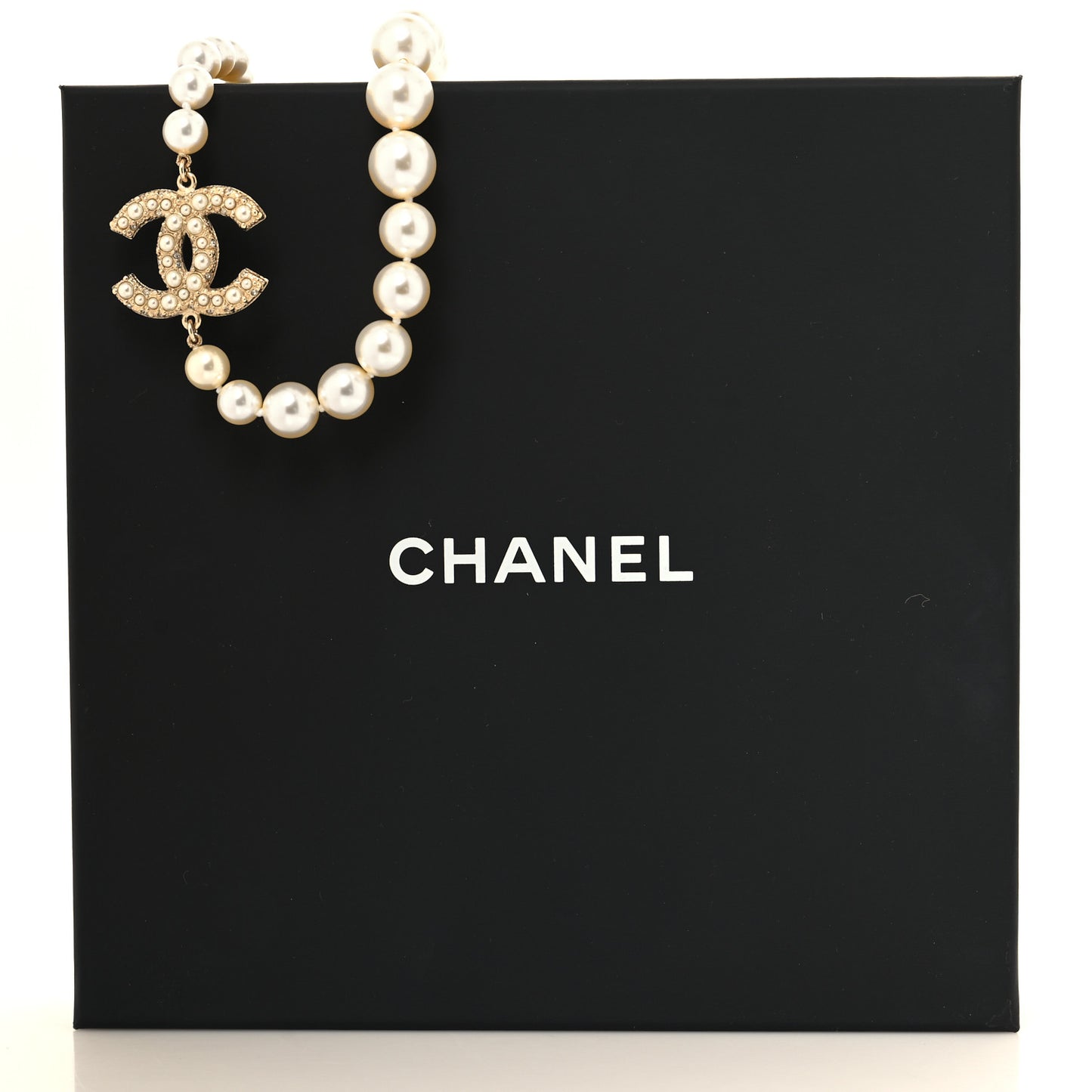 Pearl CC 100th Anniversary Necklace Light Gold