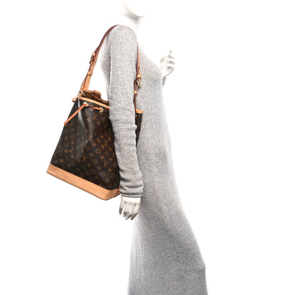 Louis Vuitton Monogram Noe 2 of 10