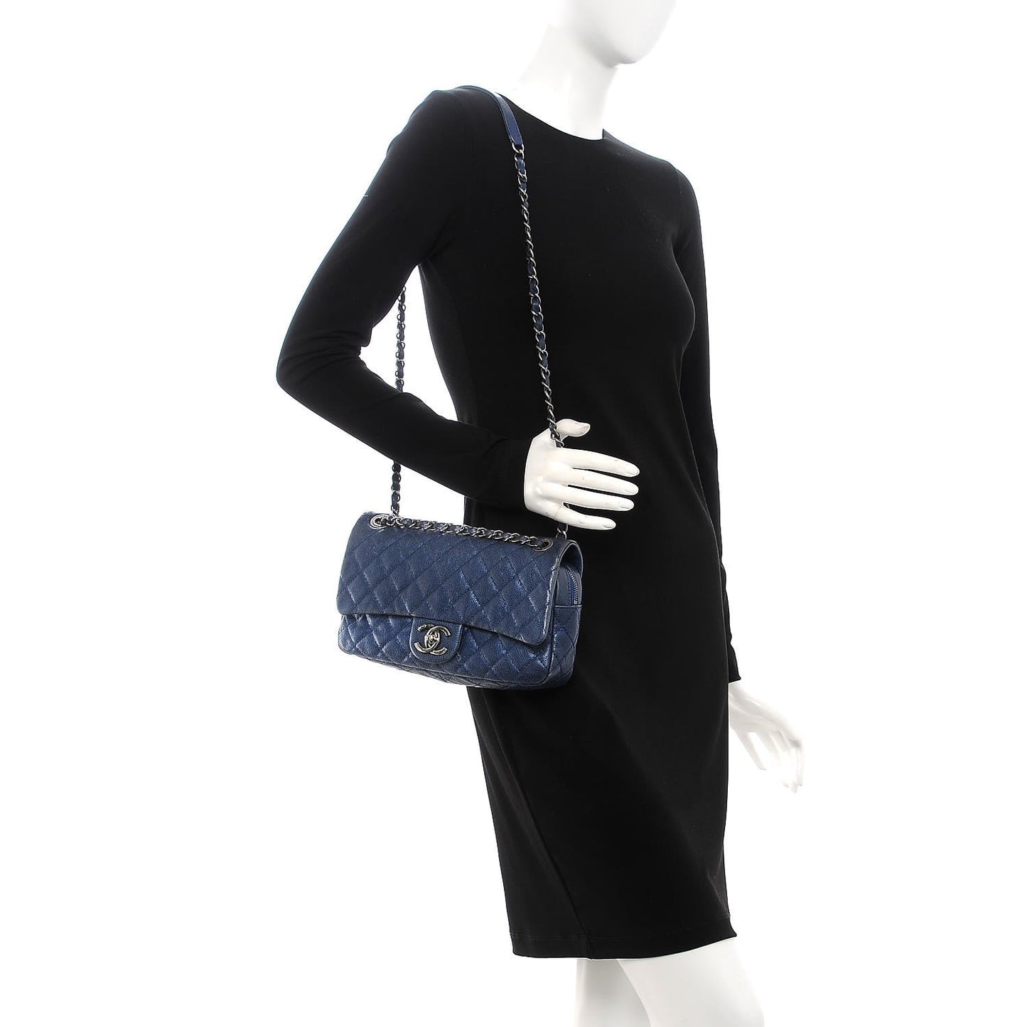 Iridescent Caviar Quilted Small Chic Flap Dark Blue