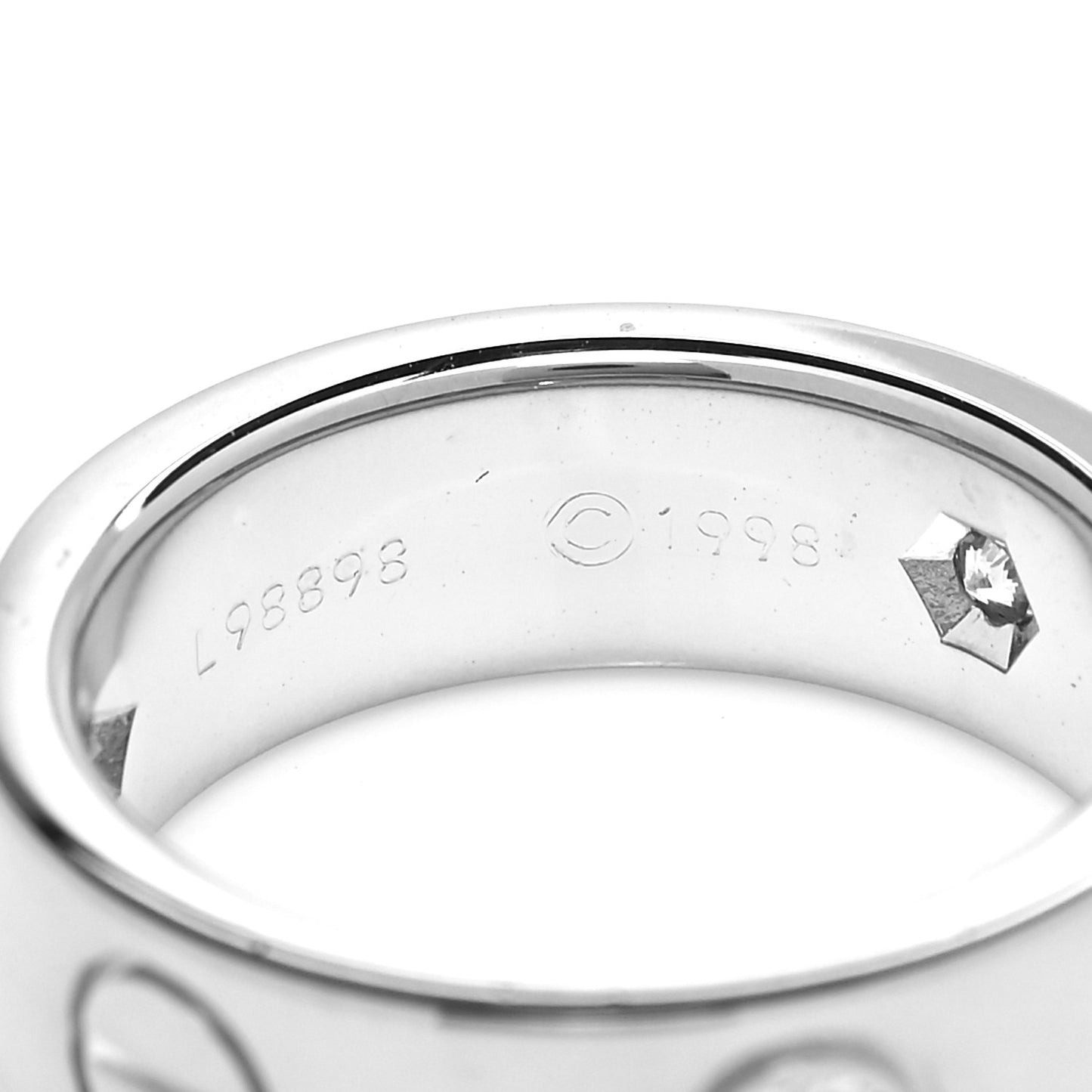 18K White Gold 3 Diamond 5.5mm LOVE Ring 46 3.75