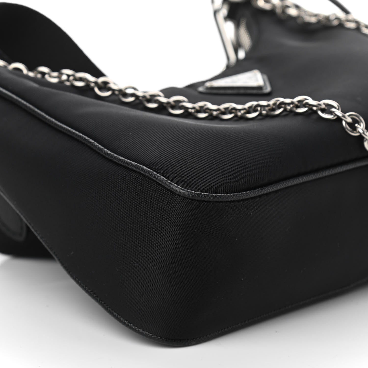 Prada Nylon Re-Edition 2005 Shoulder Bag Black 14 of 17