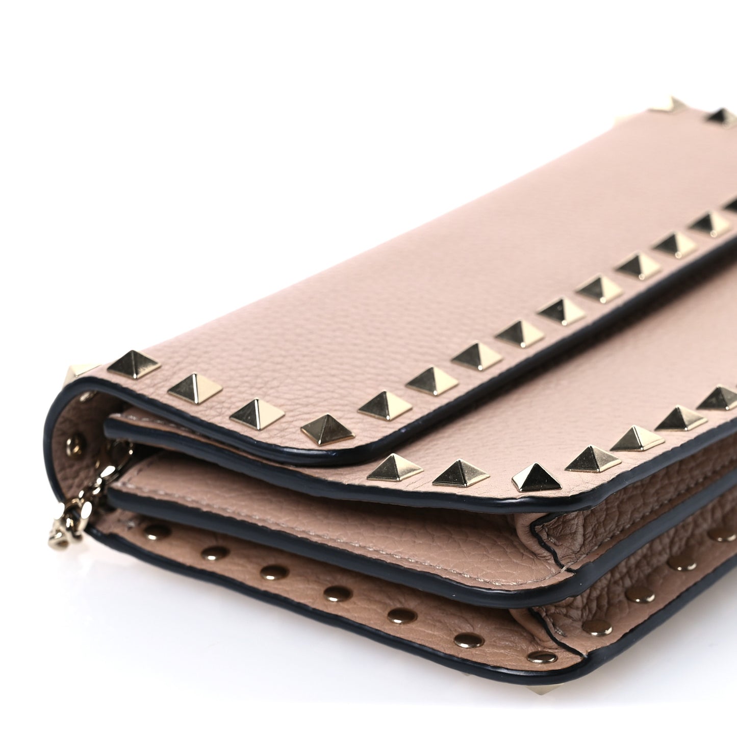 Grainy Calfskin Rockstud Chain Pouch Poudre