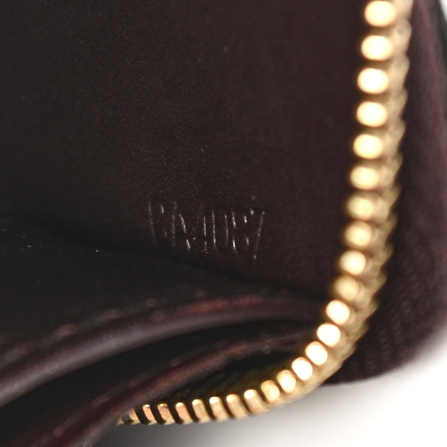 Vernis Zippy Wallet Amarante