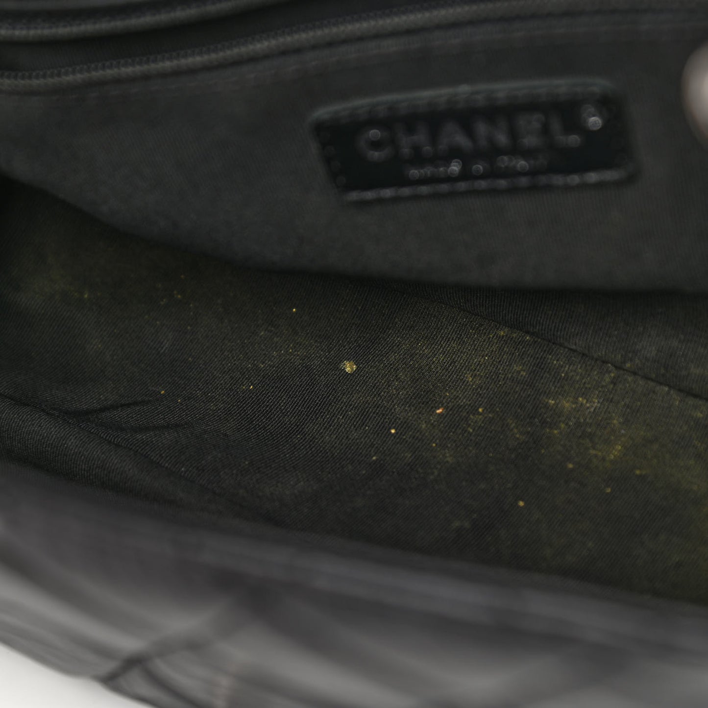Crumpled Calfskin Medium Chain All Over Flap Black