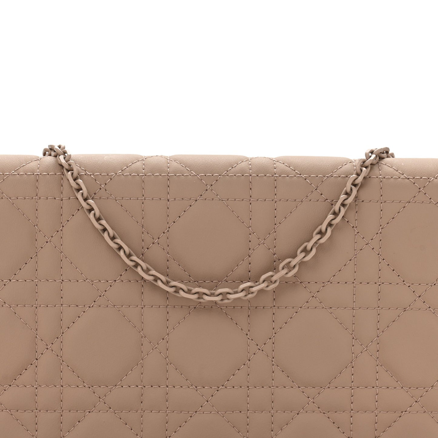 Ultra Matte Calfskin Cannage Lady Dior Clutch Fard
