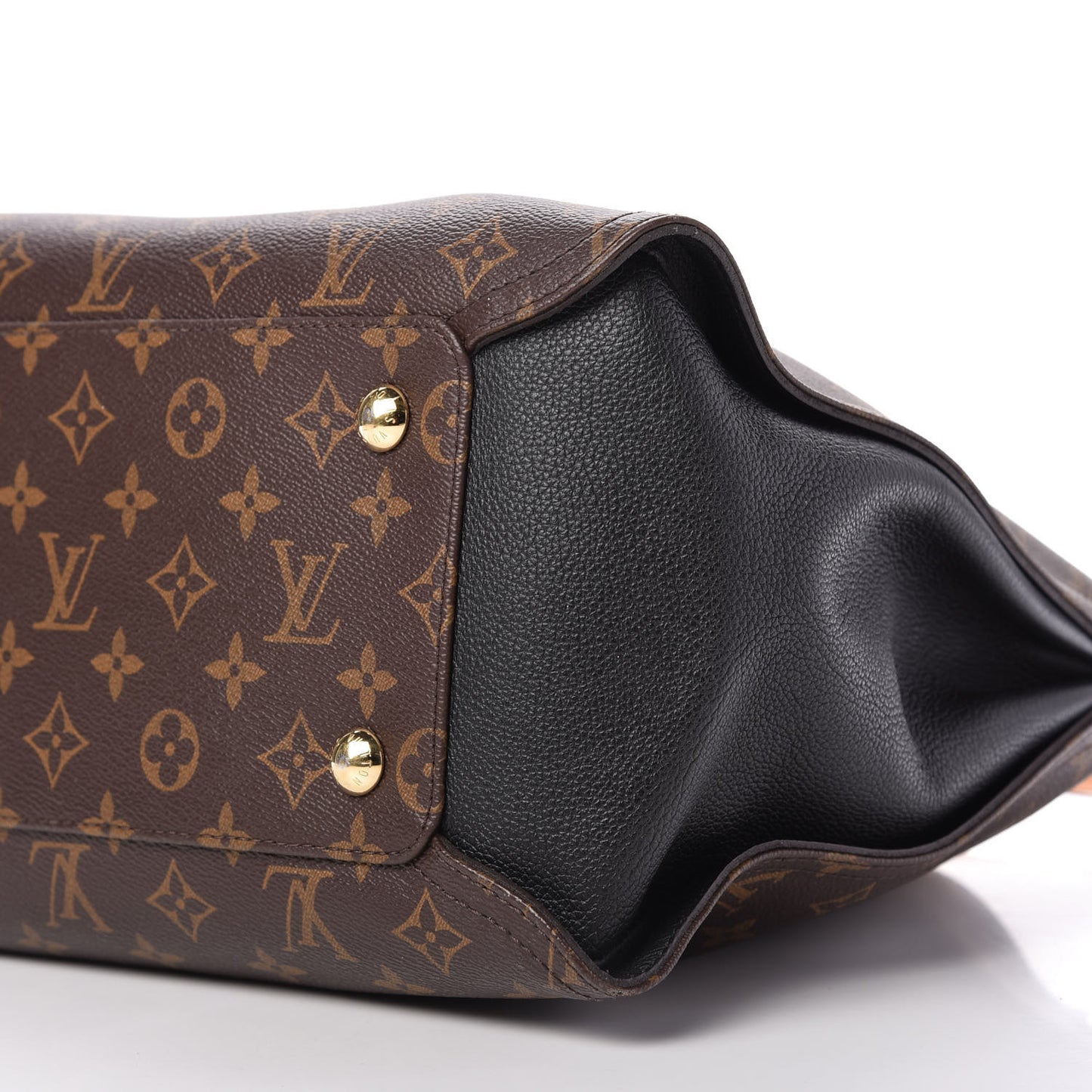 Monogram Gaia Black