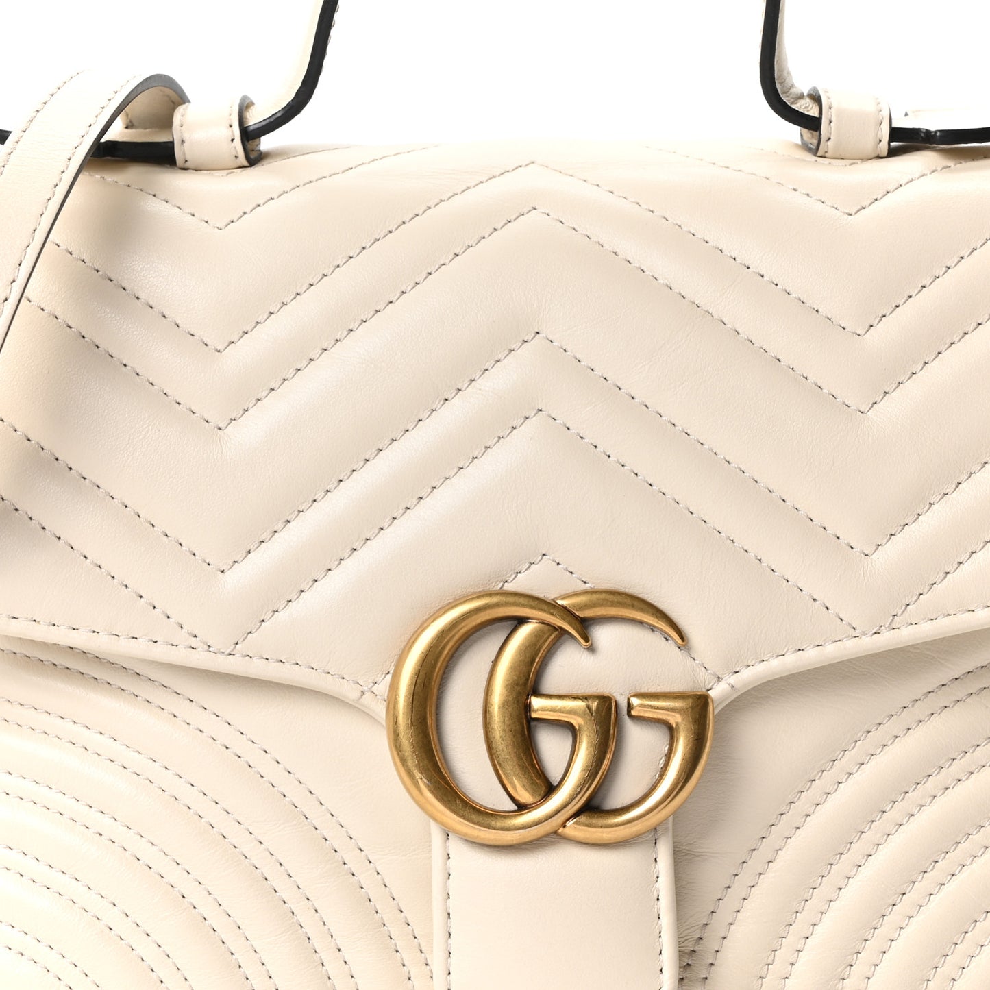 Calfskin Matelasse Small GG Marmont Top Handle Shoulder Bag White