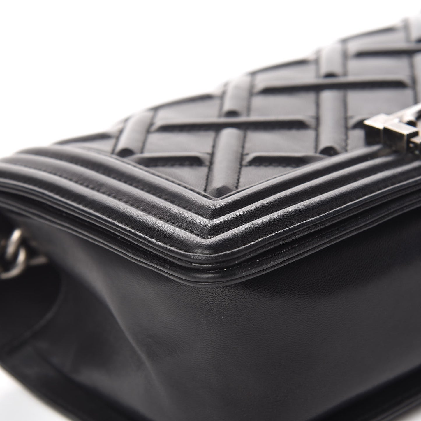 Lambskin Stitched Medium Boy Flap Black