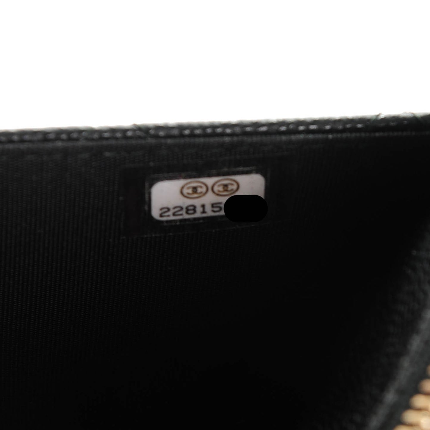 Caviar Quilted Golden Class Wallet On Chain WOC Black