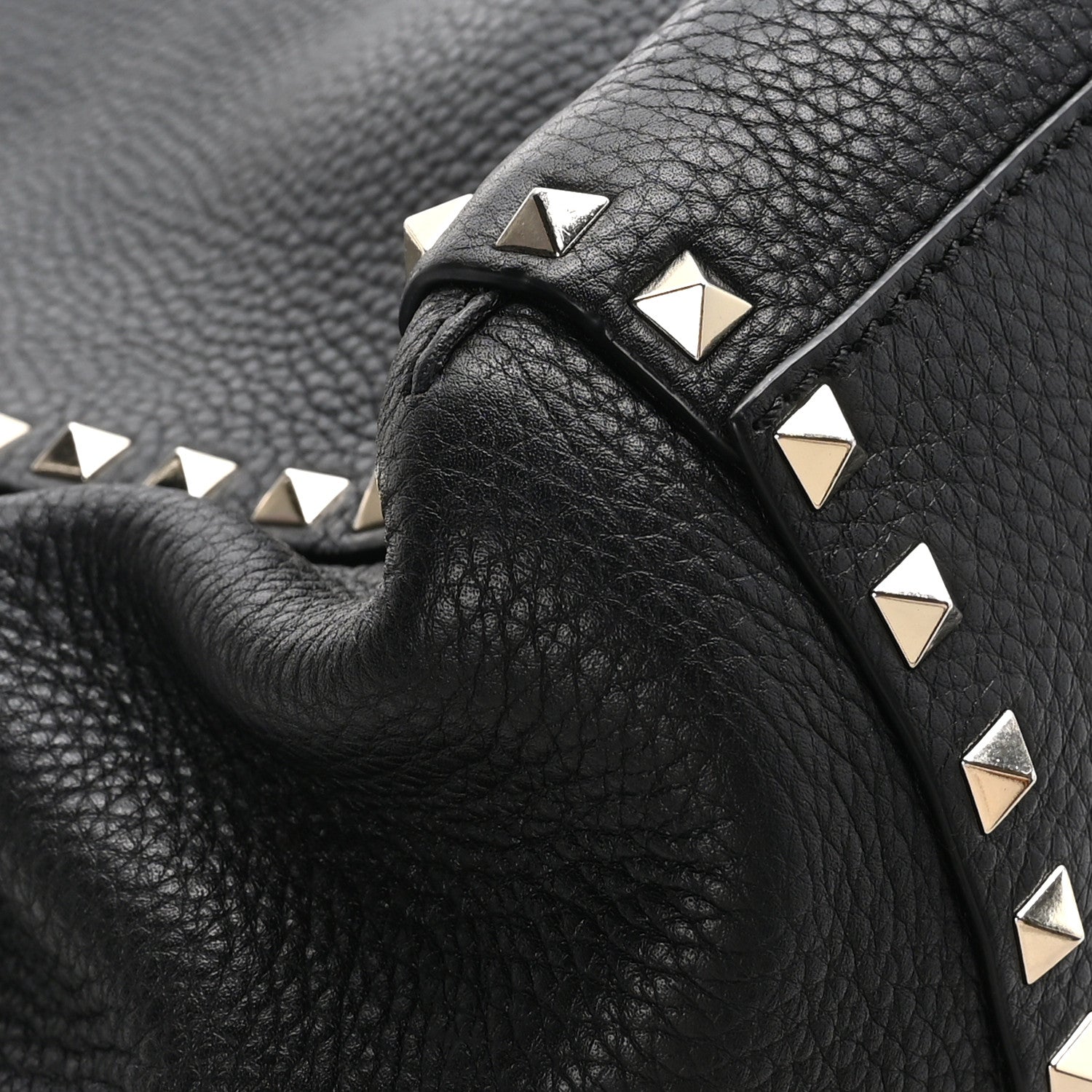 Valentino Garavani VALENTINO GARAVANI Grained Calfskin Rockstud Double Handle Cinch Tote Black 9 of 10
