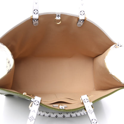 Louis Vuitton Monogram Giant Onthego GM Kaki Beige 5 of 10