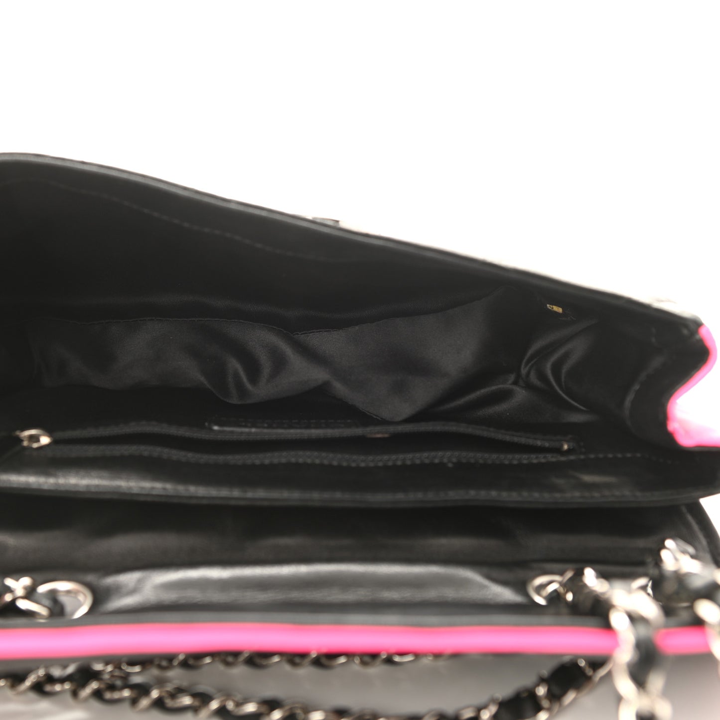 Lambskin Enamel Divine Medium Flap Black Pink