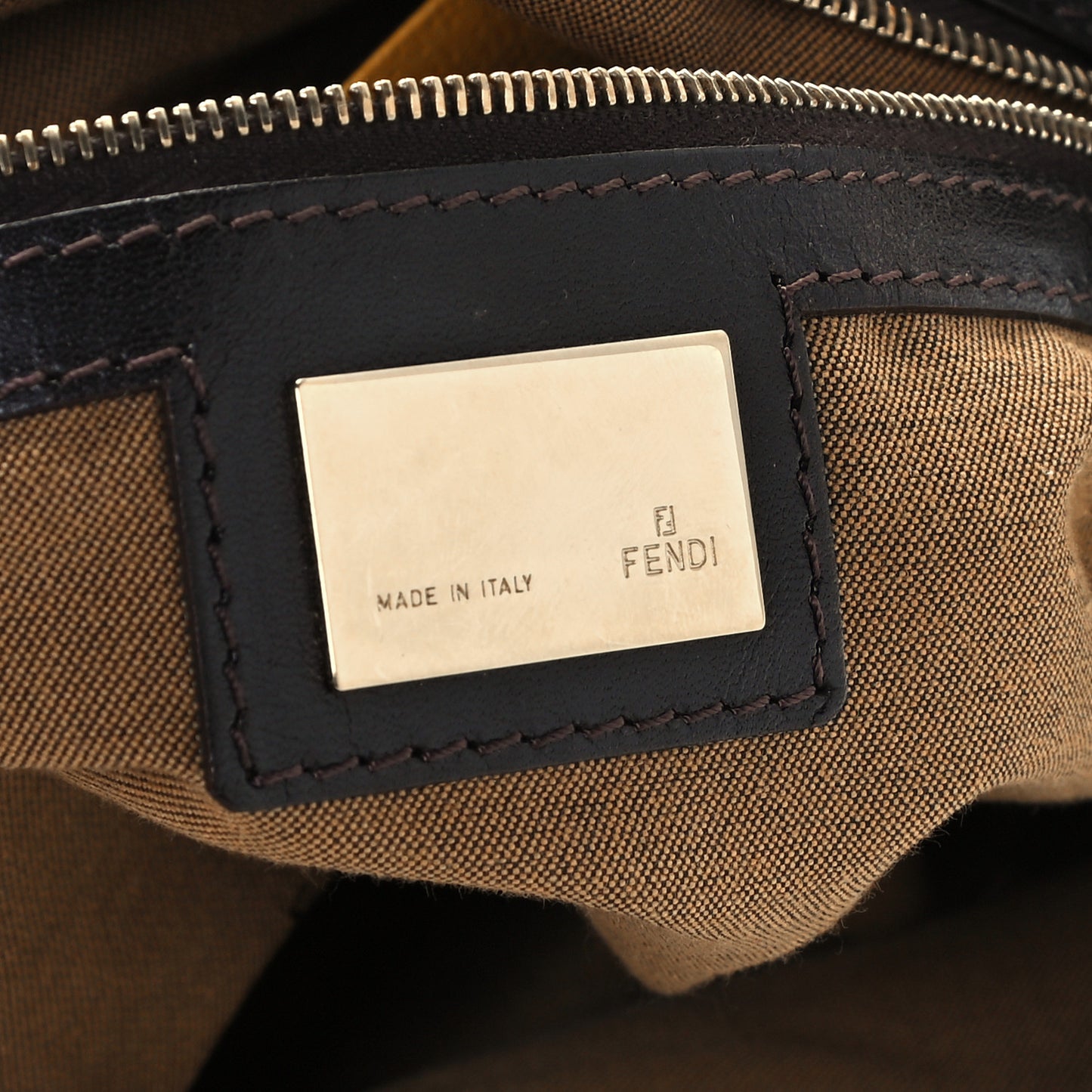 Zucca Cuoio Lucido Chef Hobo Tobacco Moro