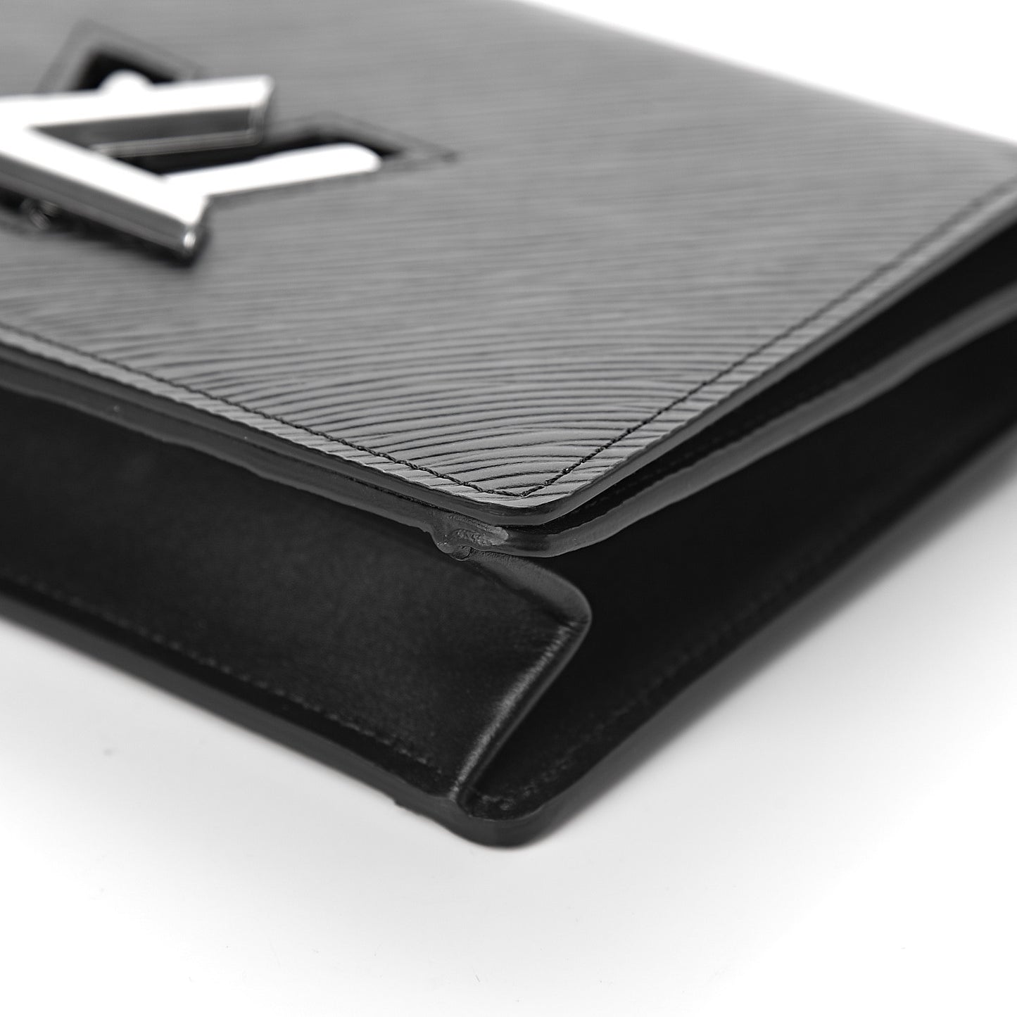 Epi Twist Belt Chain Wallet Black
