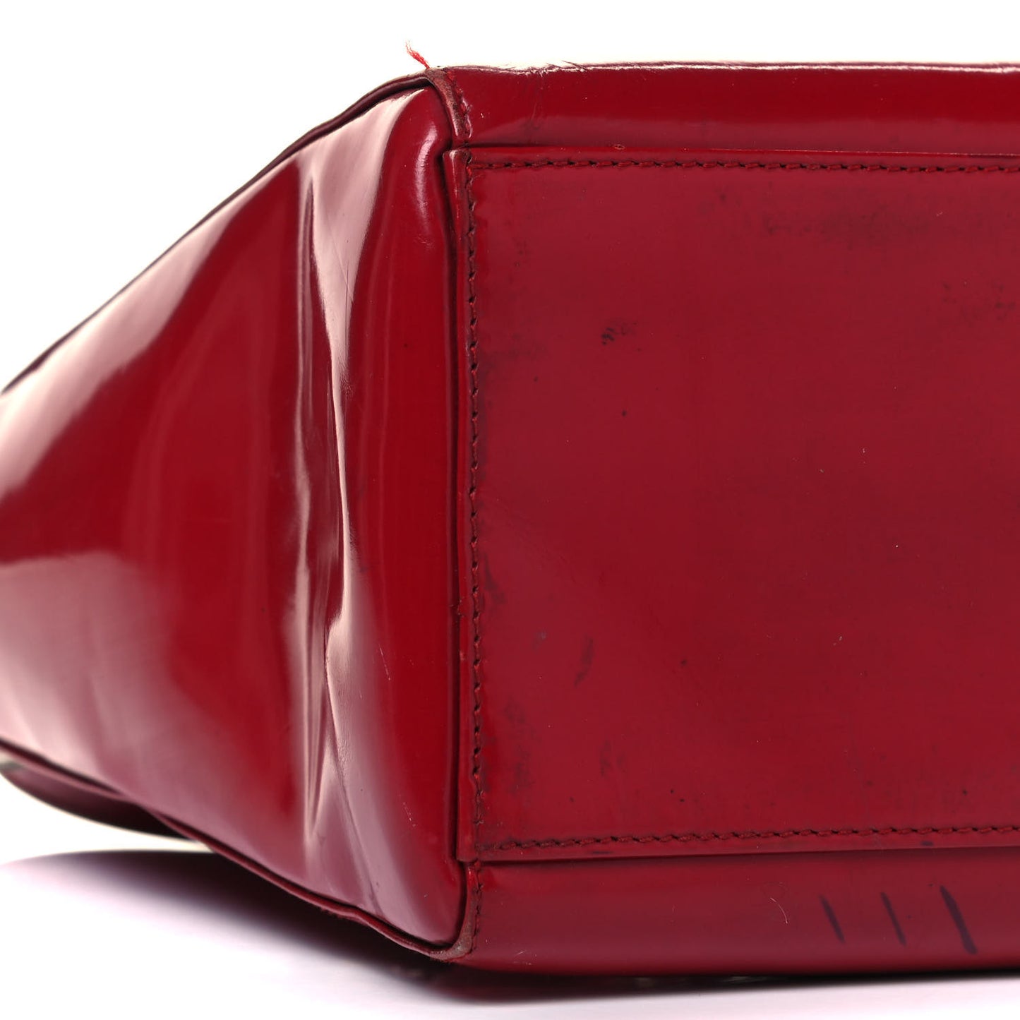 Patent Medium Lady Dior Red