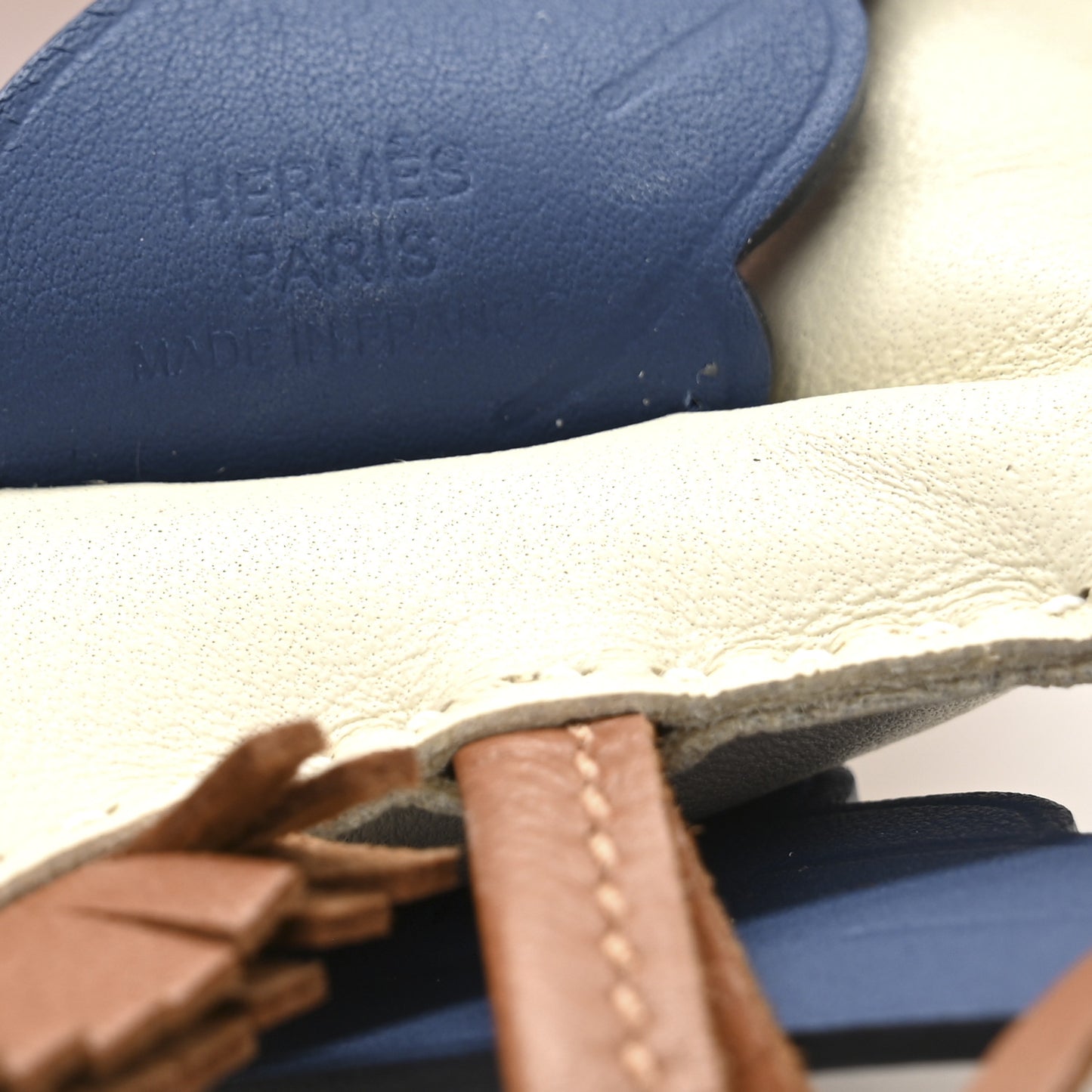 Milo Lambskin Grigri Rodeo Pegase Horse Bag Charm PM Craie Gold Bleu Tie