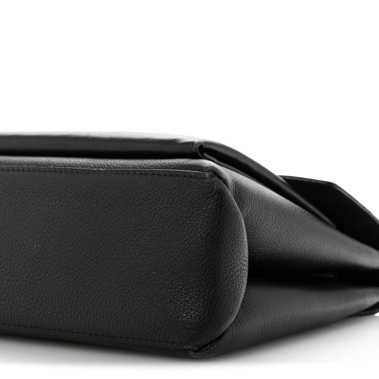 Soft Calfskin My Lockme Studs Black