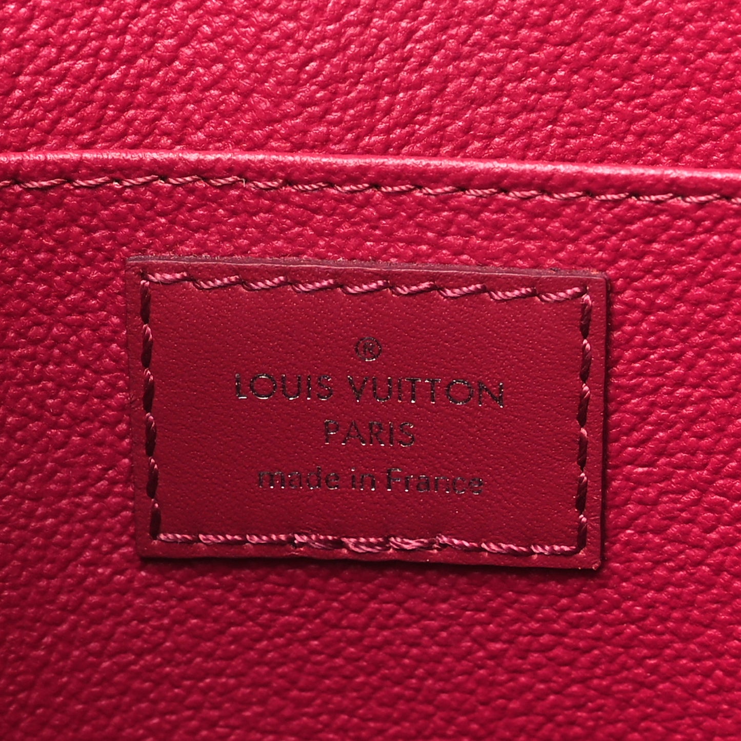 Epi Toiletry Pouch 26 Fuchsia