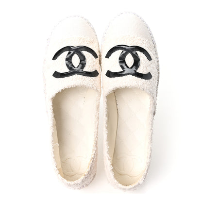 Chanel Tweed Grosgrain Patent CC Espadrilles 35 White Black 2 of 10