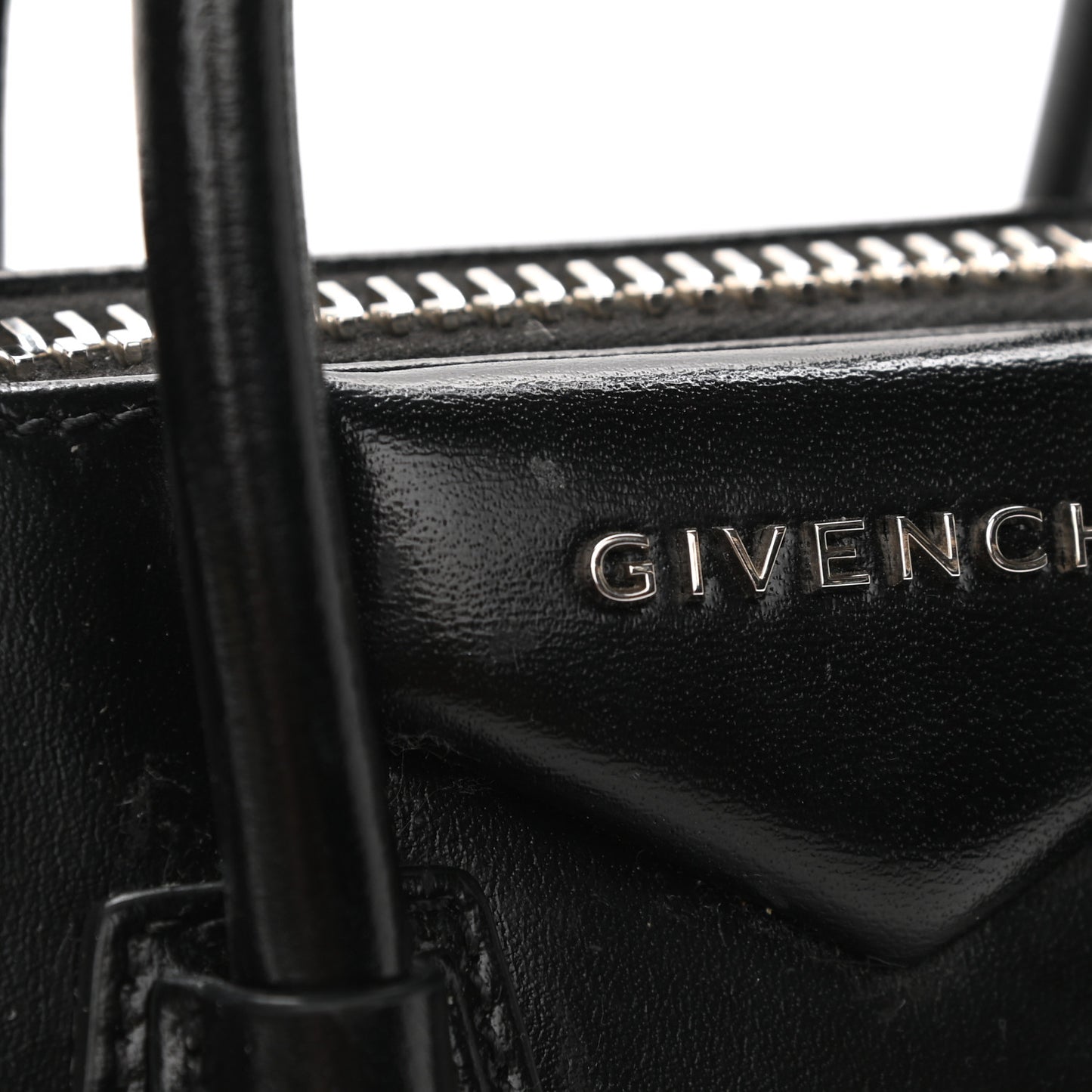 Shiny Lord Calfskin Mini Antigona Black