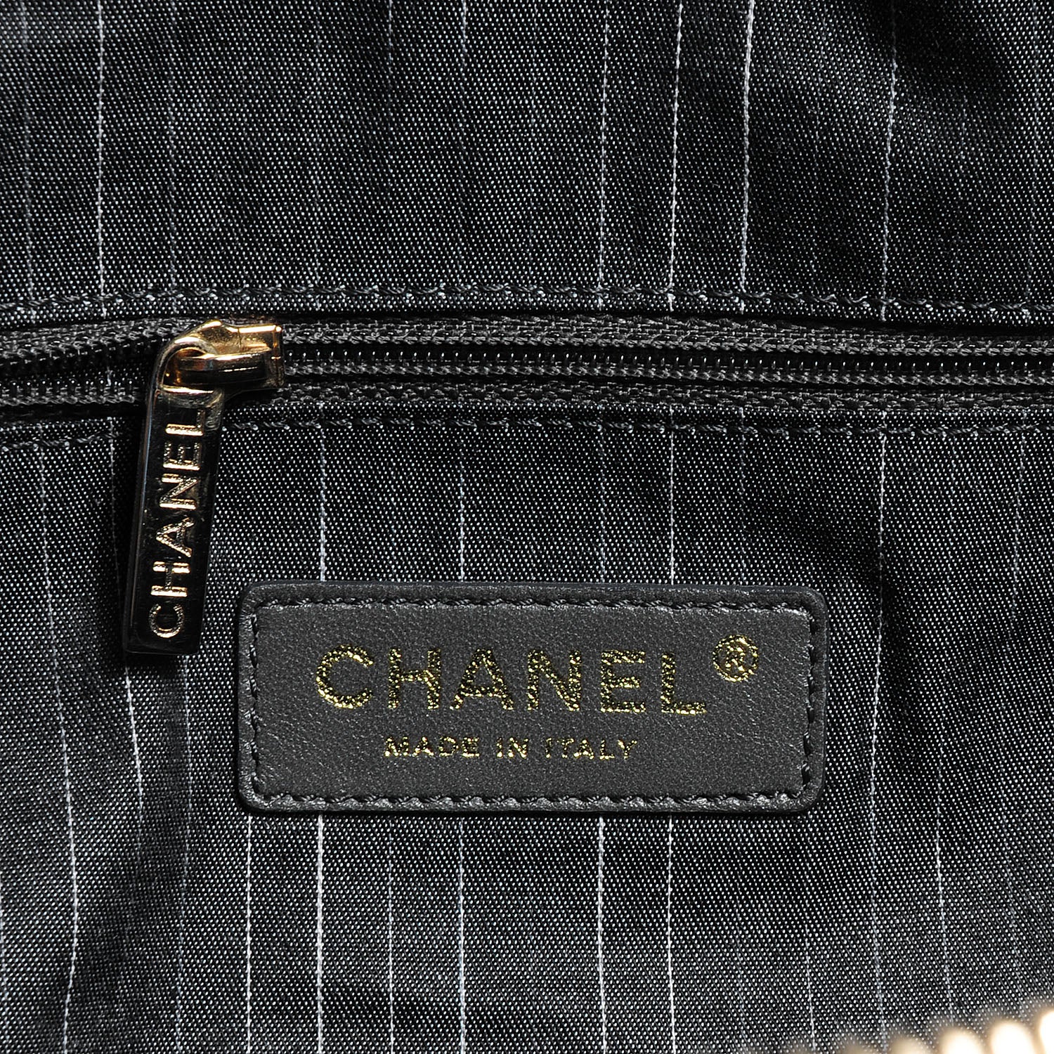 Chanel Glazed Calfskin and Lambskin Portobello Tote Black Beige 6 of 7