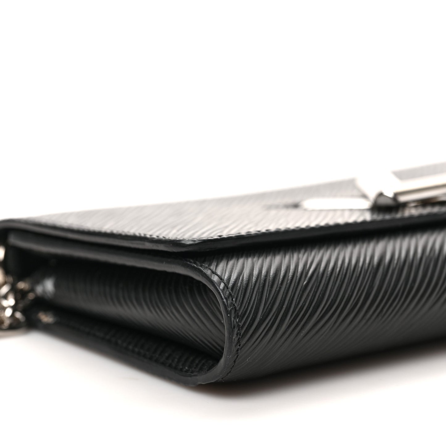 Epi Twist Chain Wallet Black