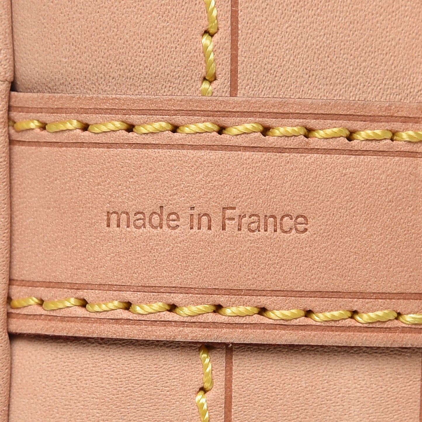 Monogram Noe