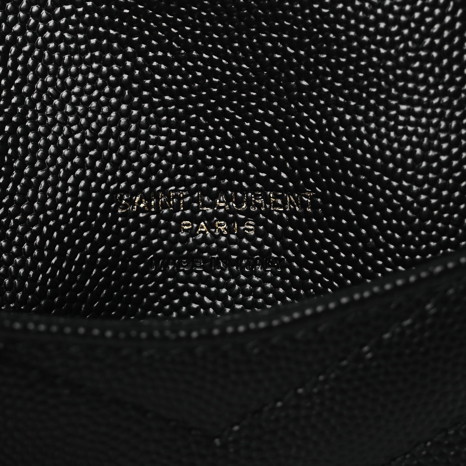Saint Laurent Grain De Poudre Matelasse Chevron Monogram Compact Wallet Black 6 of 10
