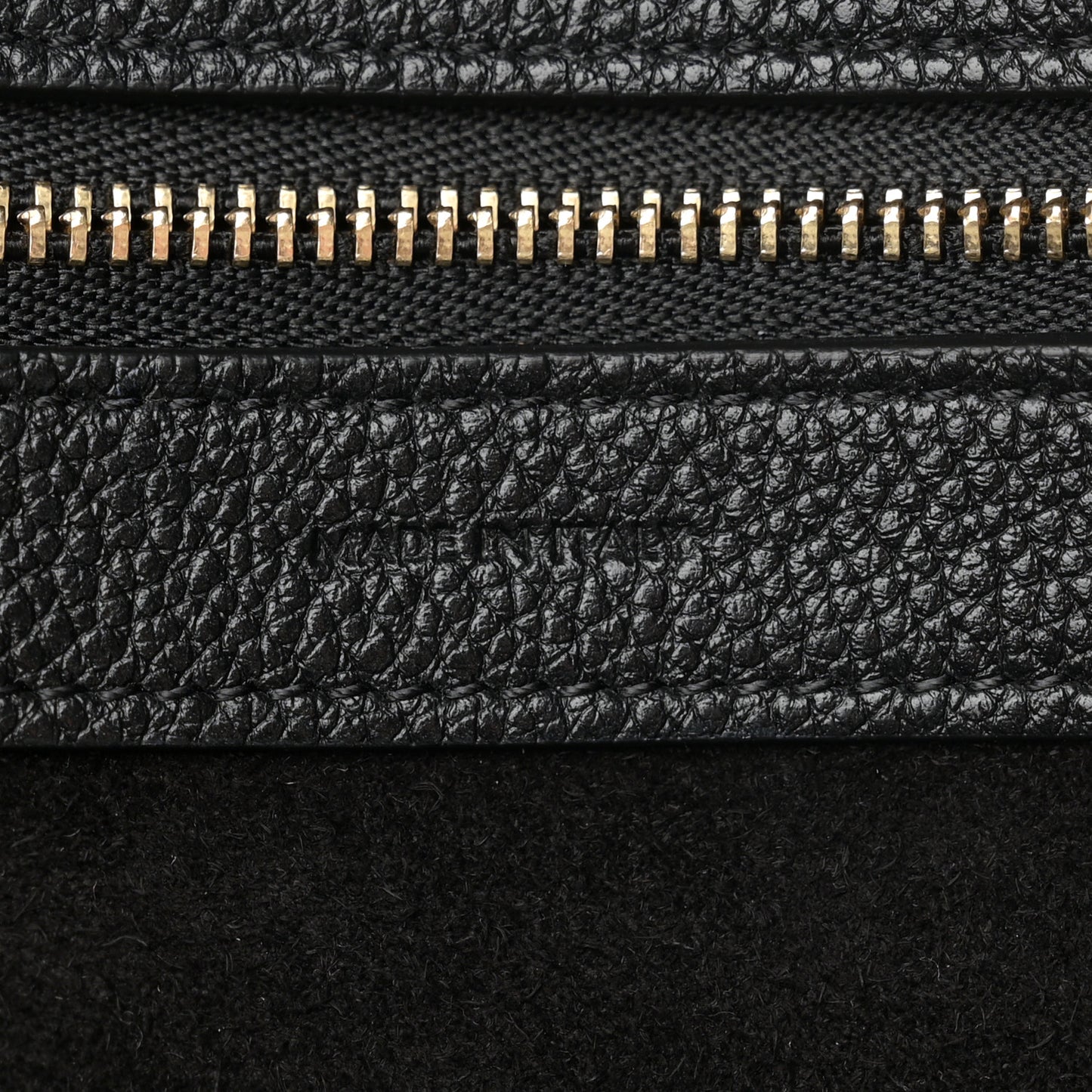 Soft Grained Calfskin Medium Belt Cabas Phantom Black