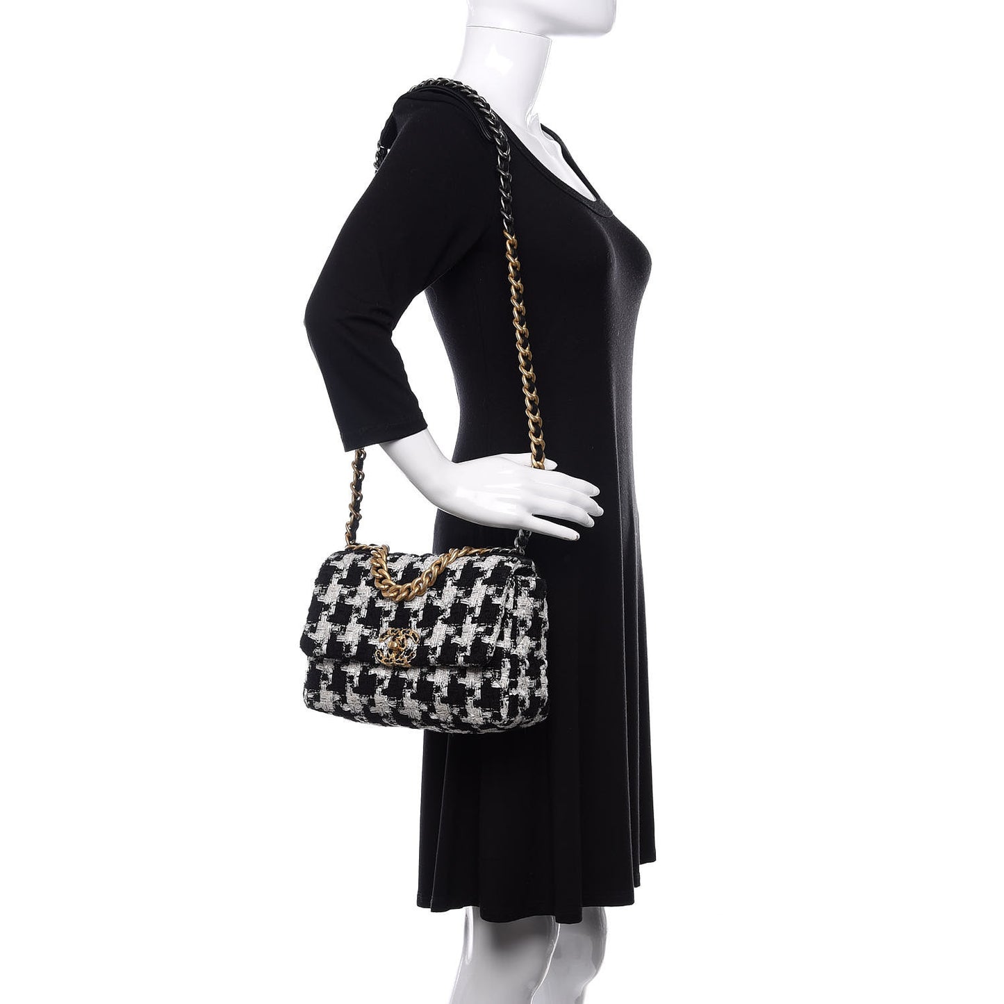 Tweed Quilted Medium 19 Flap Black Ecru White