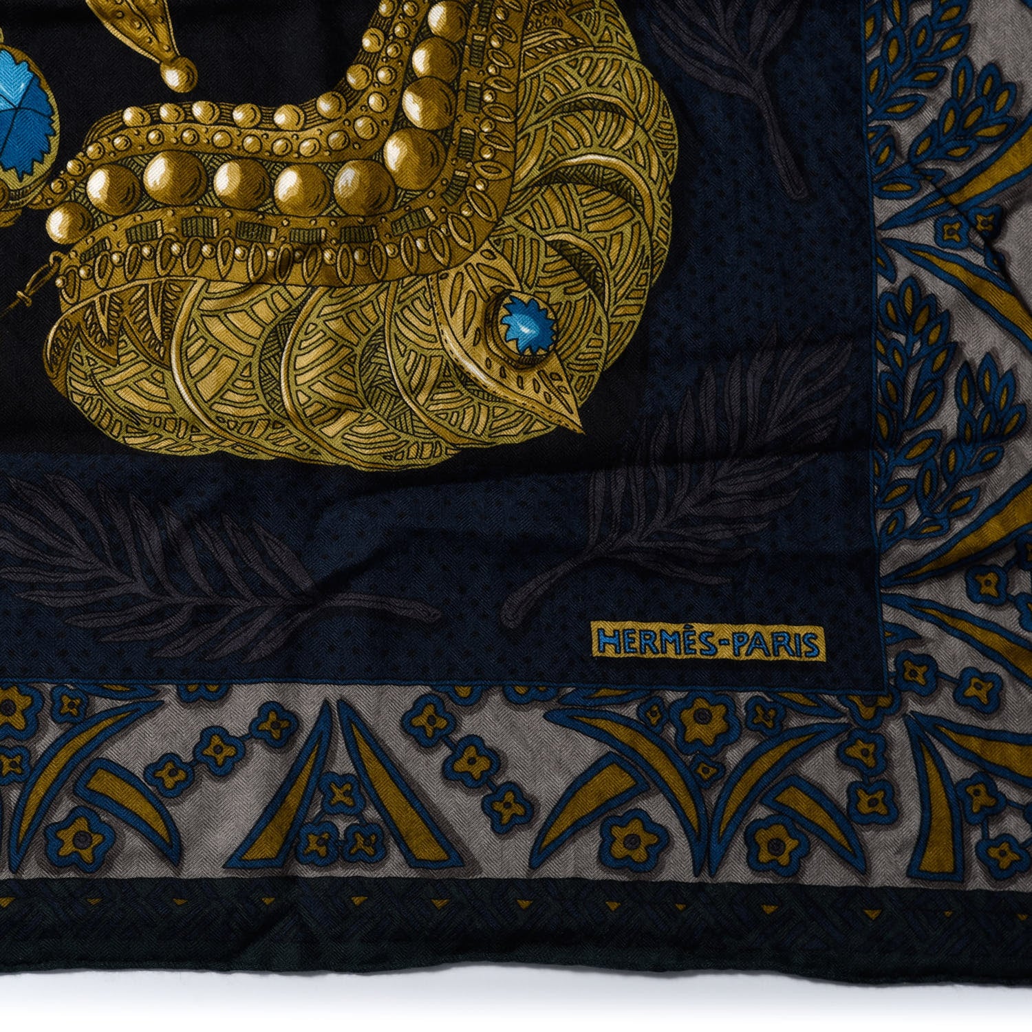 Hermes Cashmere Silk Zenobie Reine De Palmyre Shawl 140 4 of 7
