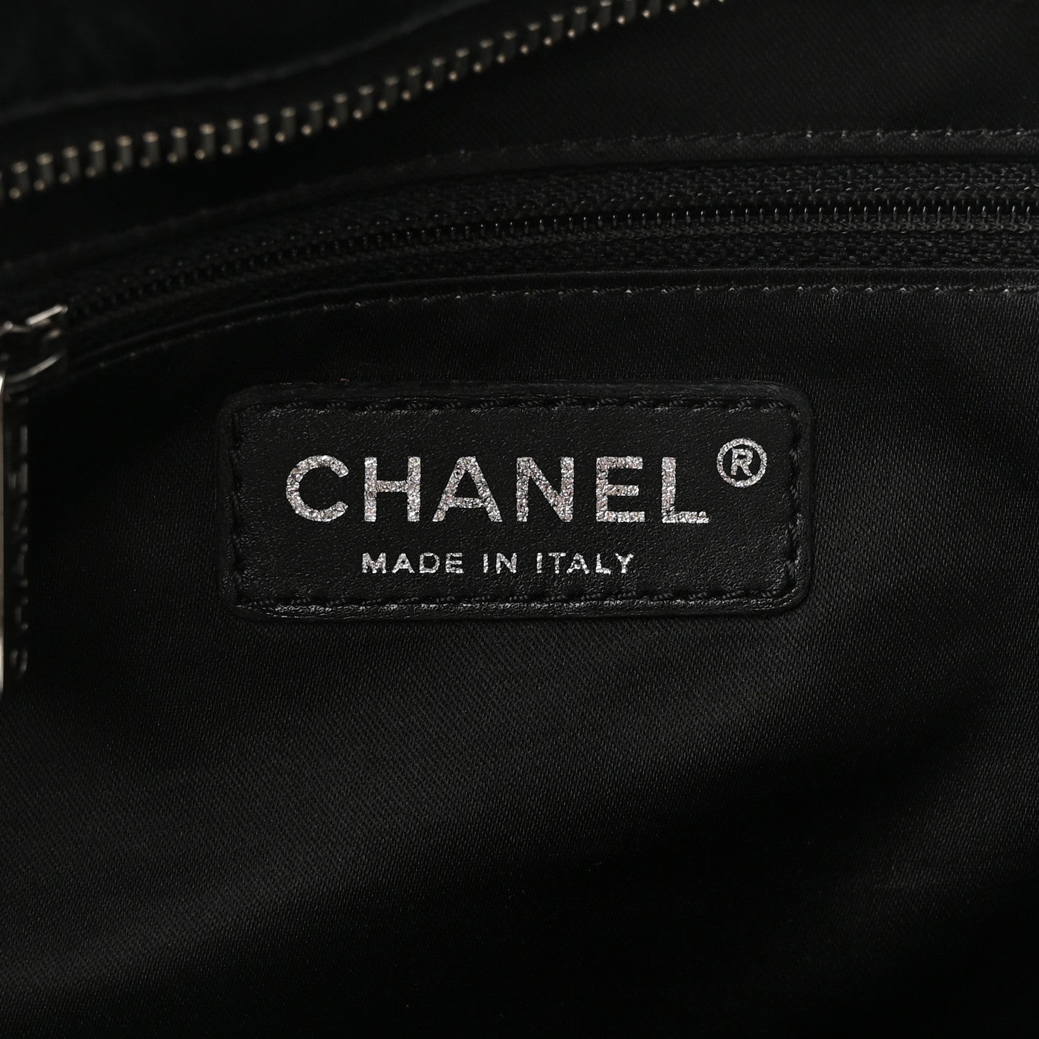 Chanel Glazed Calfskin Large Twisted Tote Black 6 of 10