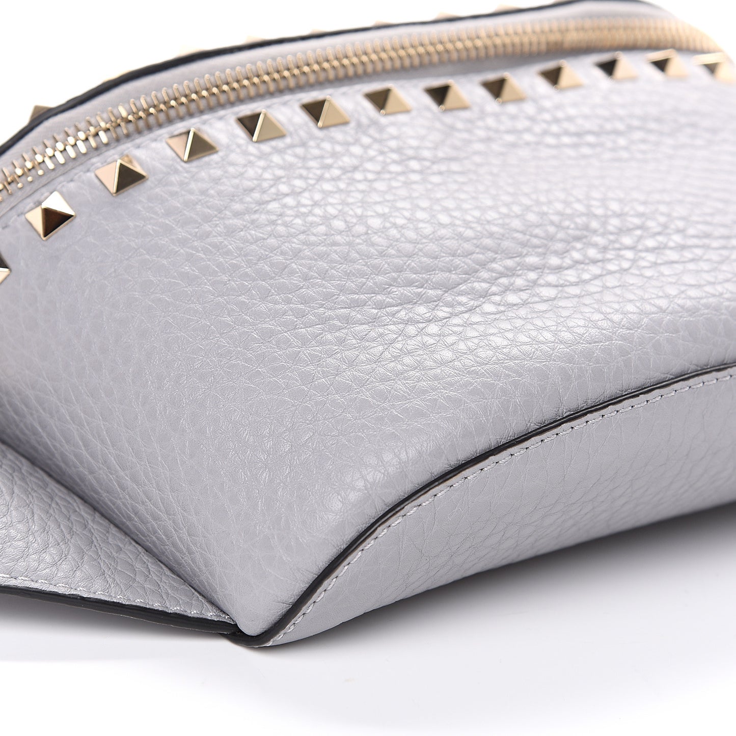 Grained Calfskin Rockstud Belt Bag 85 Pastel Grey