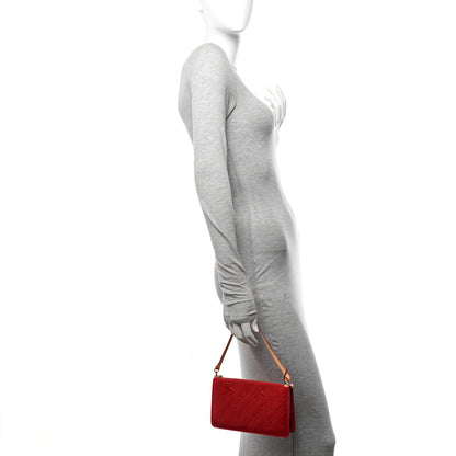 Louis Vuitton Vernis Lexington Pochette Pomme D'Amour 2 of 11