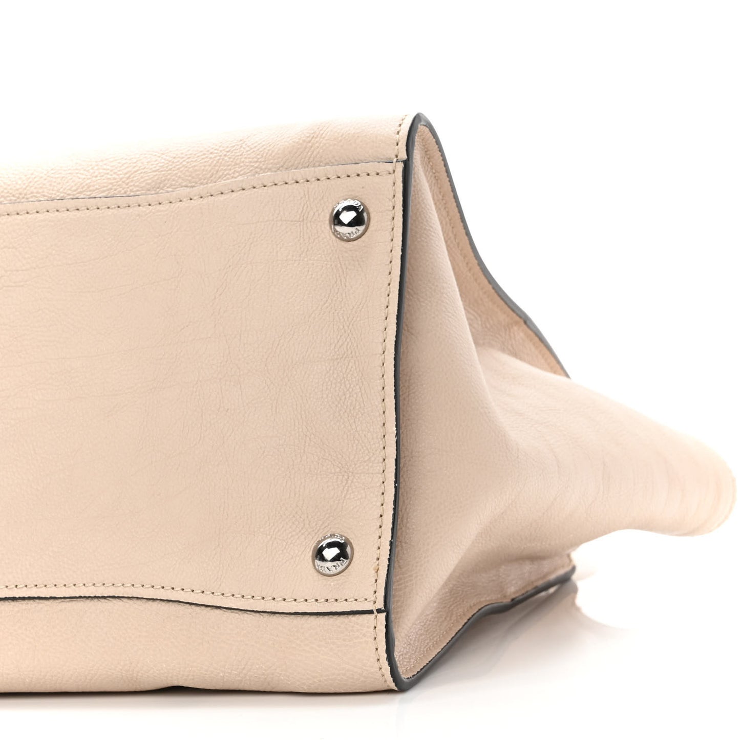 Vitello Daino Double Zip Tote Cammeo