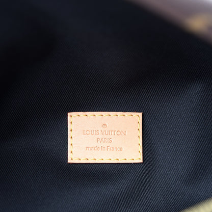 Louis Vuitton Monogram Bumbag 8 of 10