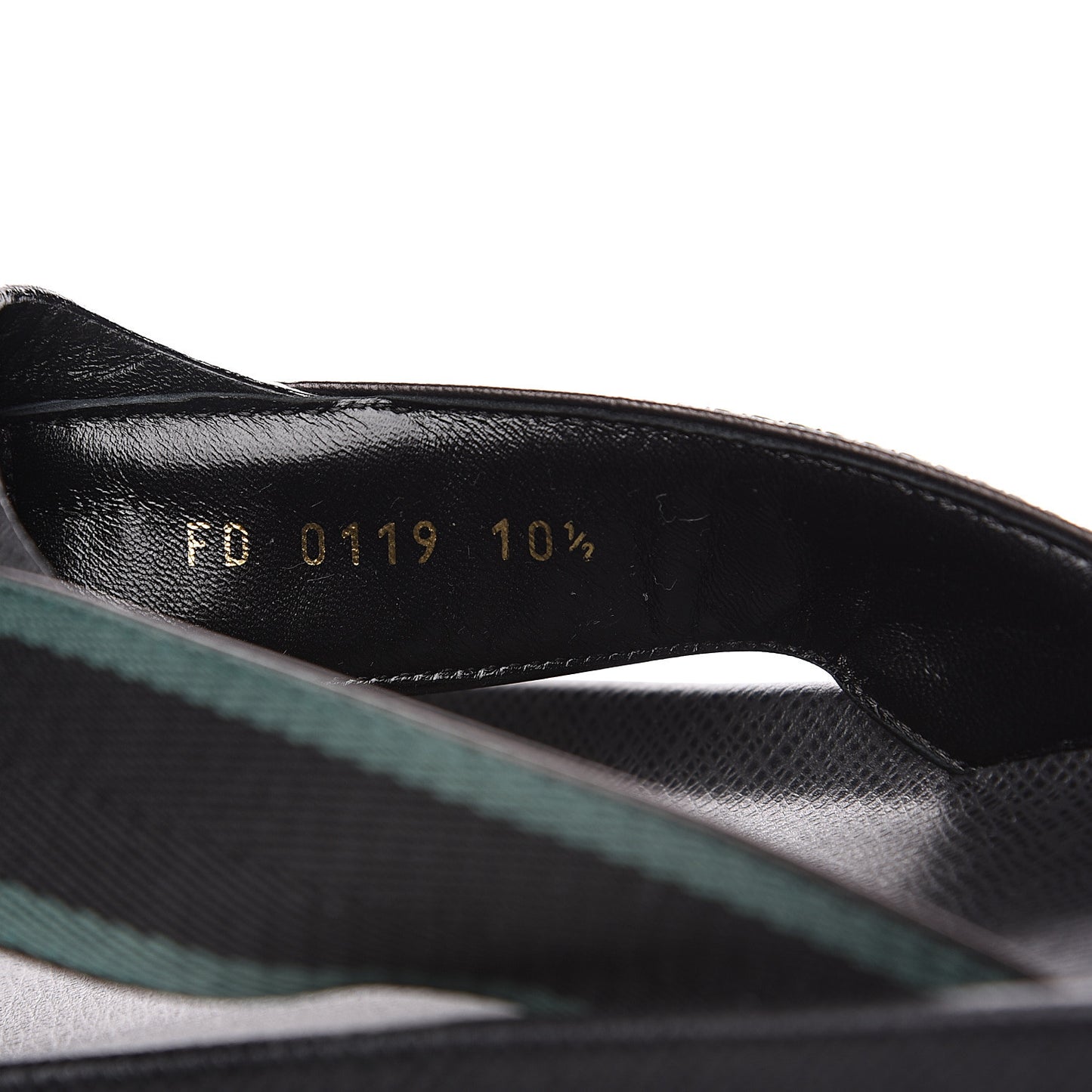 Taiga Mens Thong Sandals 10.5 Navy
