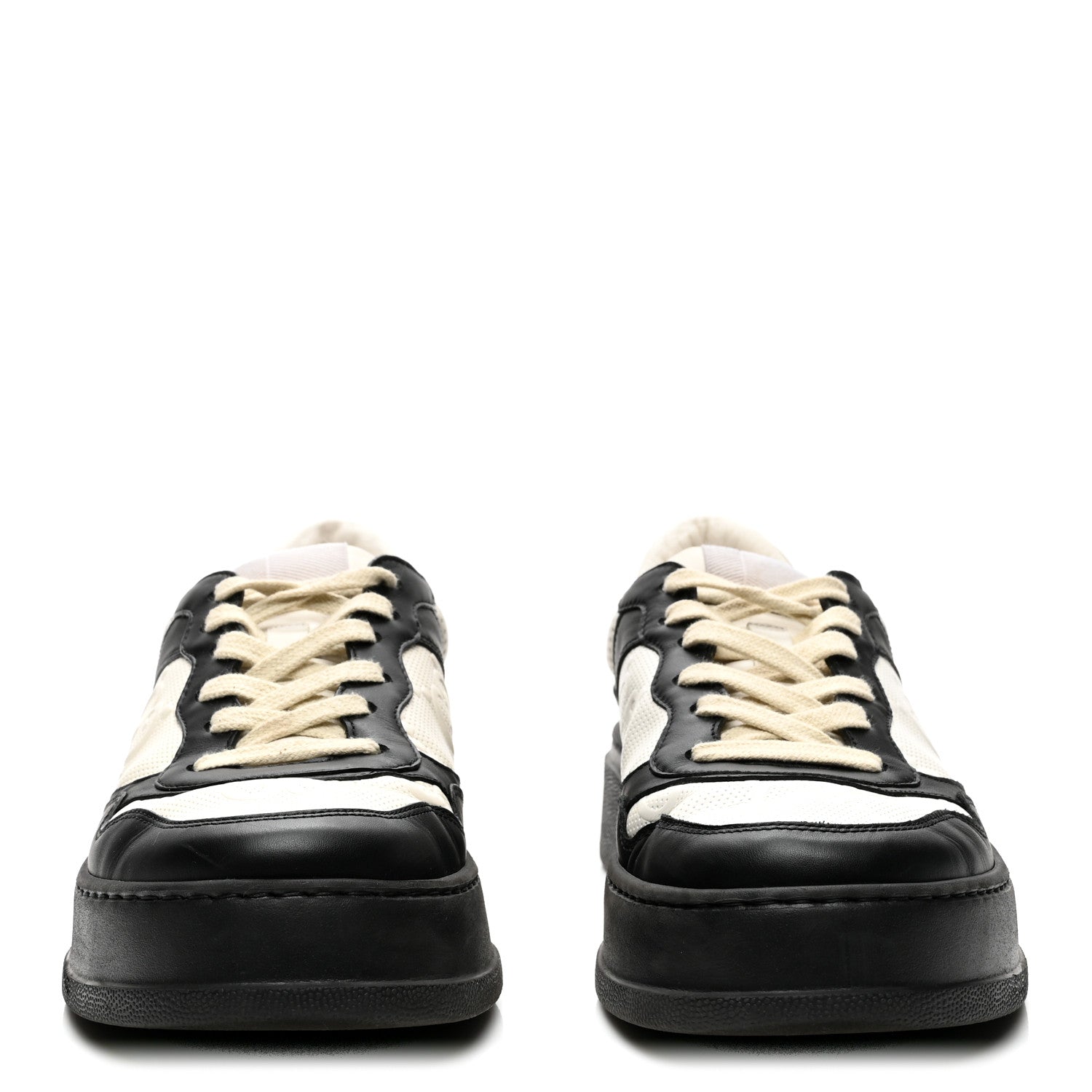 Gucci Calfskin GG Tennis Embossed Perforated Mens Interlocking G 55mm Sneakers 8.5 Black White 2 of 10