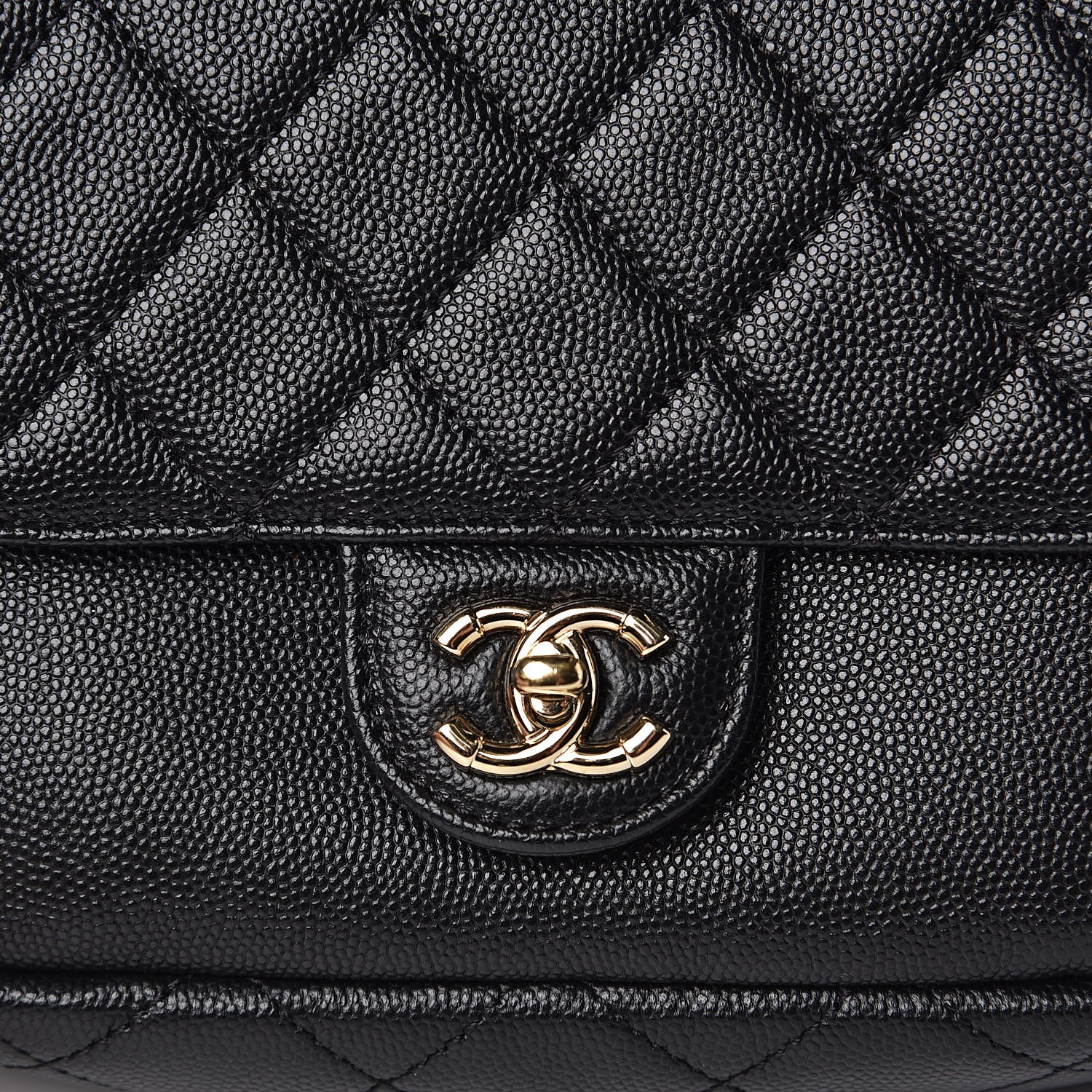 Chanel Caviar Quilted CC Day Camera Case Black 10 of 13