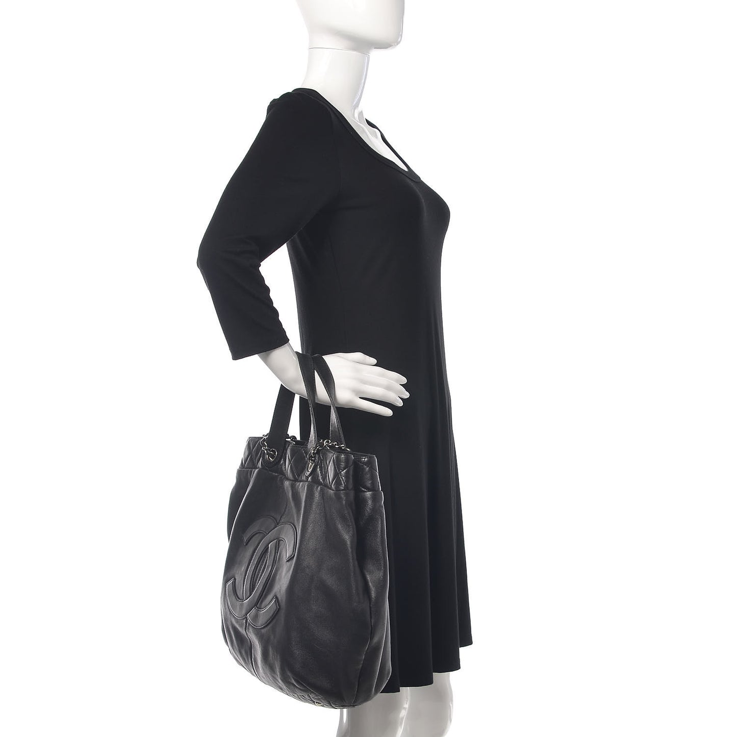 Calfskin Large Trianon Tote Black
