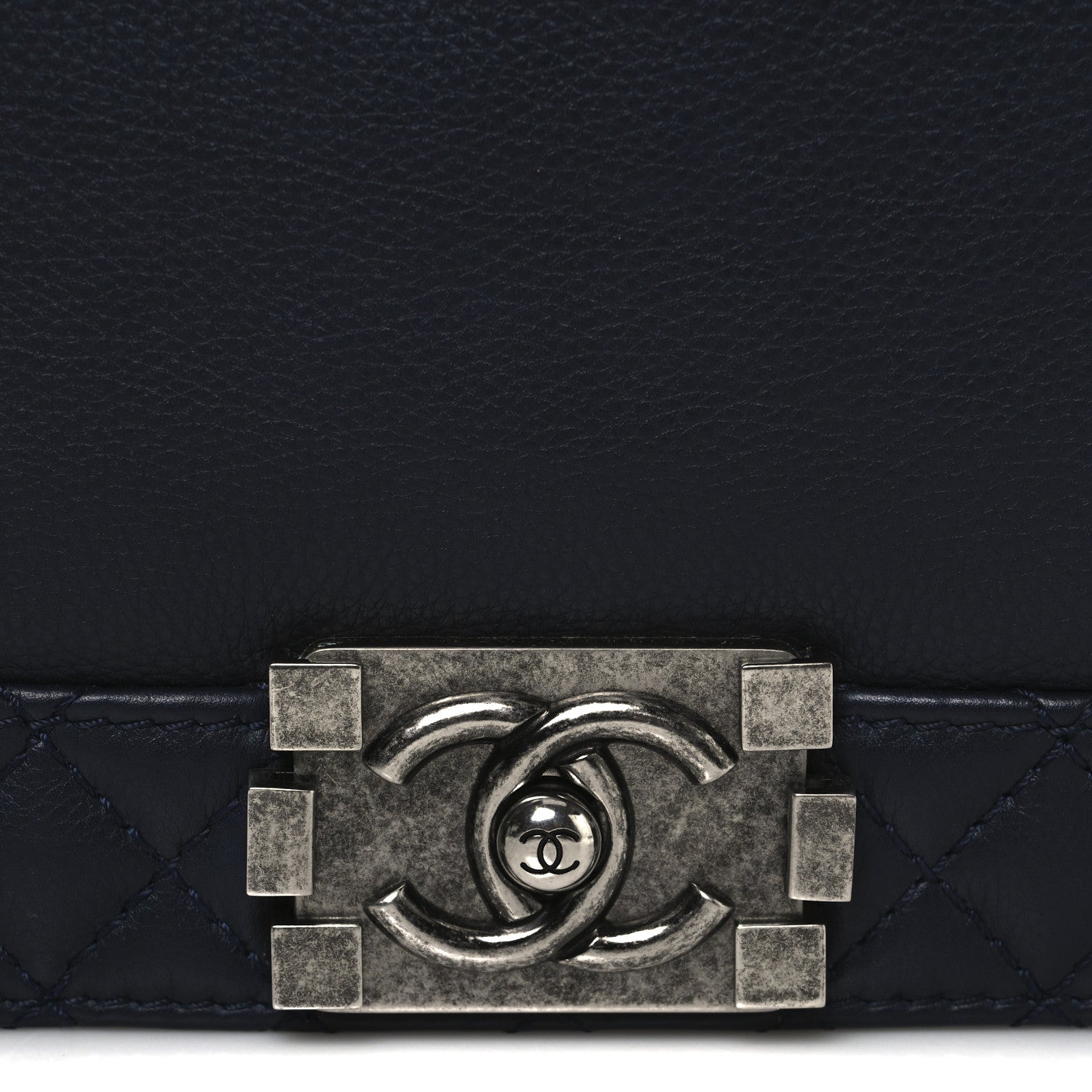 Chanel Calfskin New Medium Boy Reverso Flap Navy 9 of 12