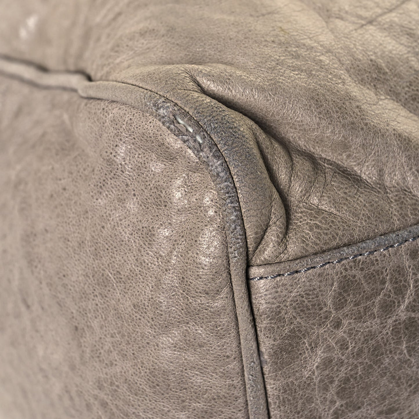 Agneau Classic Hardware Twiggy Taupe